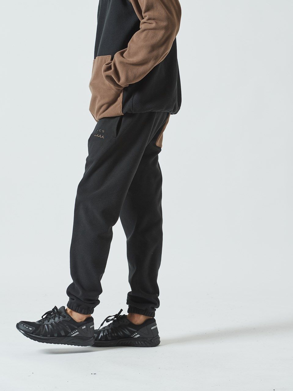 muta Stretch Fleece Pant / フリースパンツ/ ブラック・ブラウン 【Acanthus×muta】