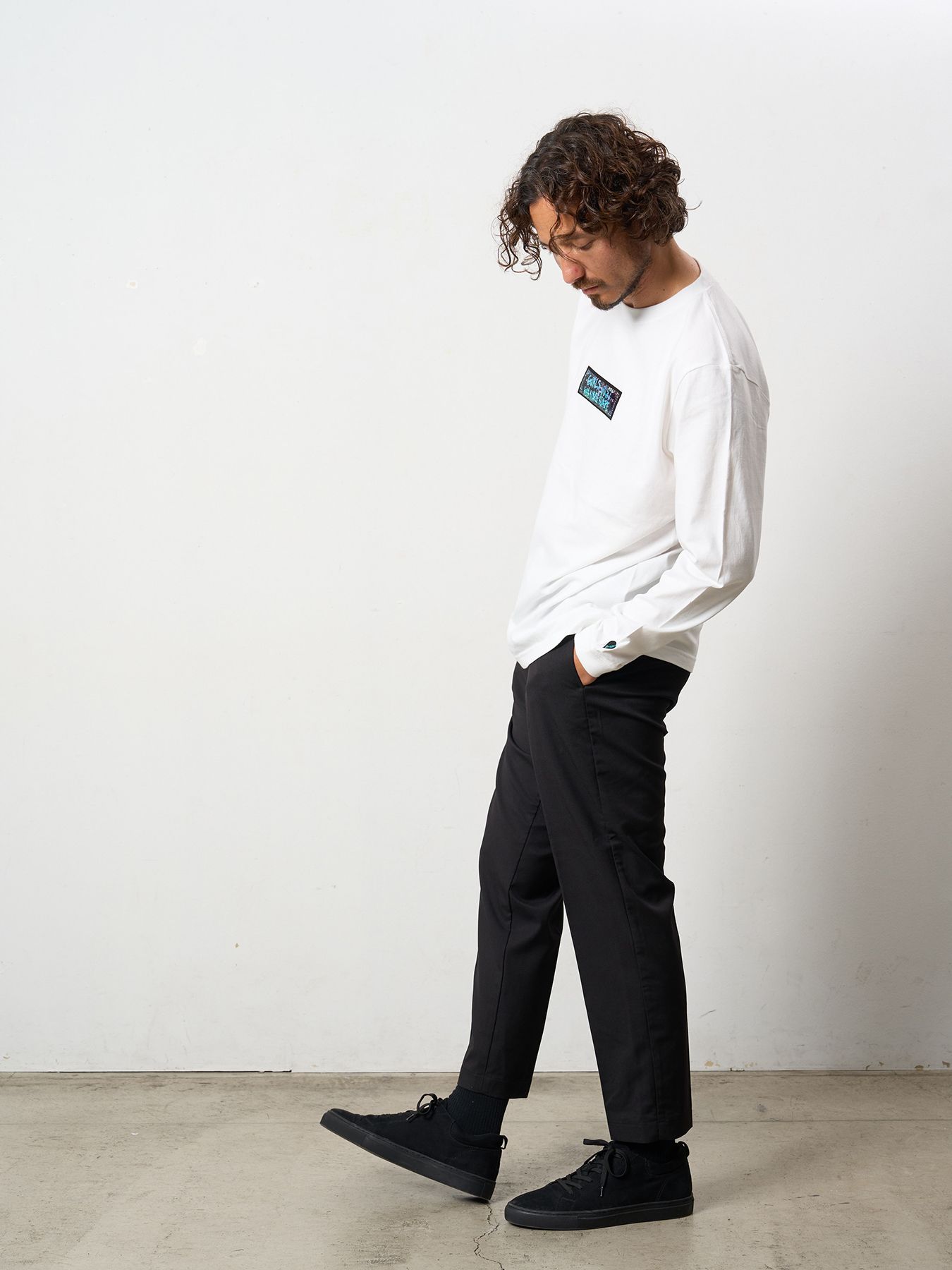 【予約品 5月8日(木) AM10時 締切】 5.6ozコットン天竺 スターグラムハート＆シークインLS Tシャツ / ホワイト