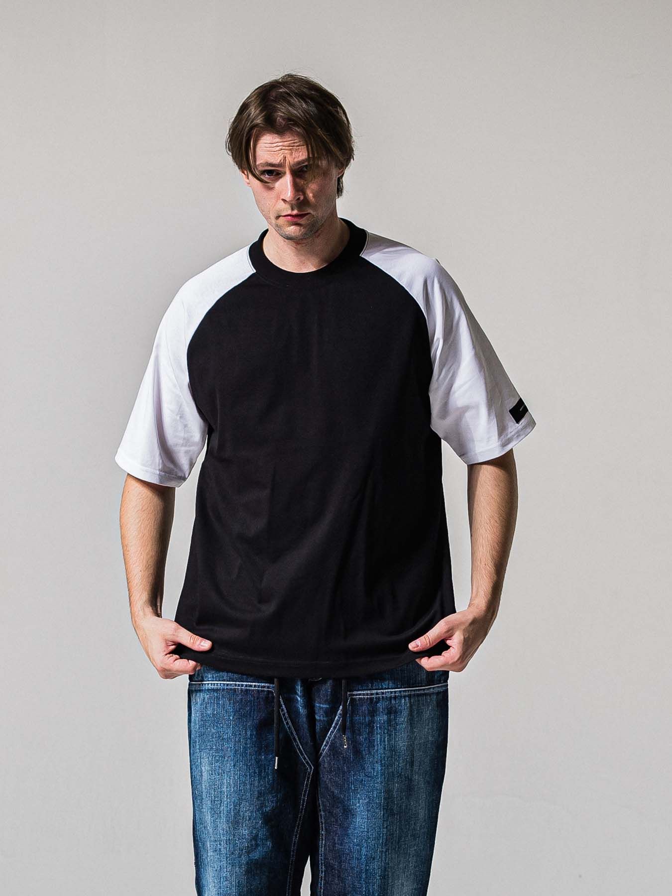 【予約品 11月16日(日) 締切】BACK RC RAGLAN OVER TEE / バックロゴ ラグランスリーブ オーバーTシャツ / ブラック×ホワイト