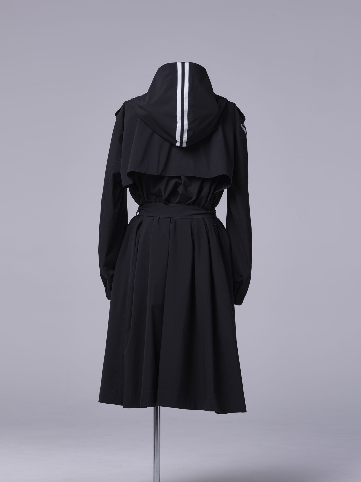 《予約品11月4日 》 LineBigSilhouetteHoodie / フーディーコート / ブラック×ホワイトライン