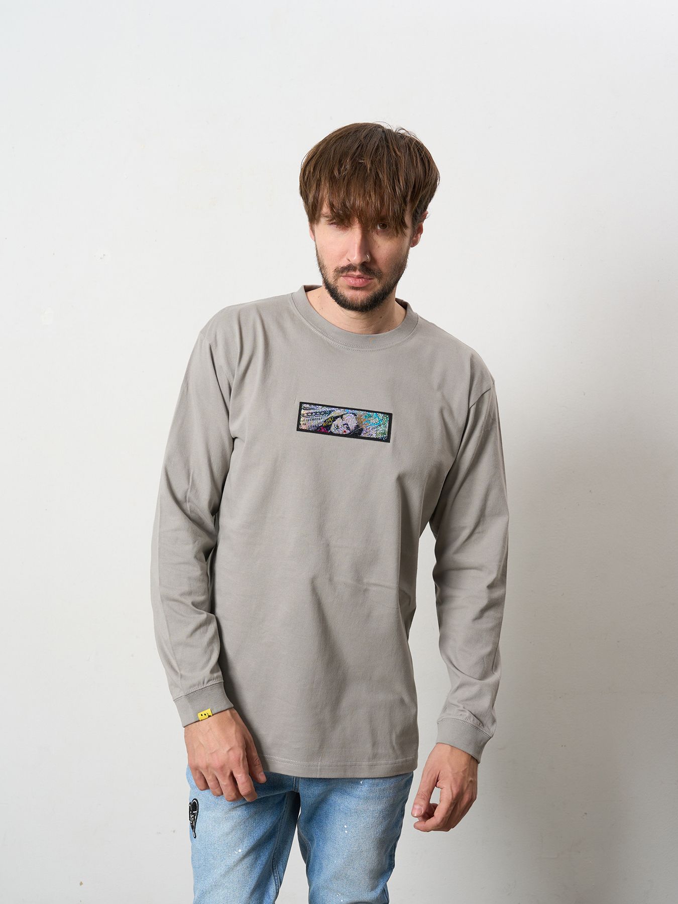 【予約品 5月8日(木) AM10時 締切】 5.6ozコットン天竺 YOU GOT THIS シークインLS Tシャツ / チャコールグレー