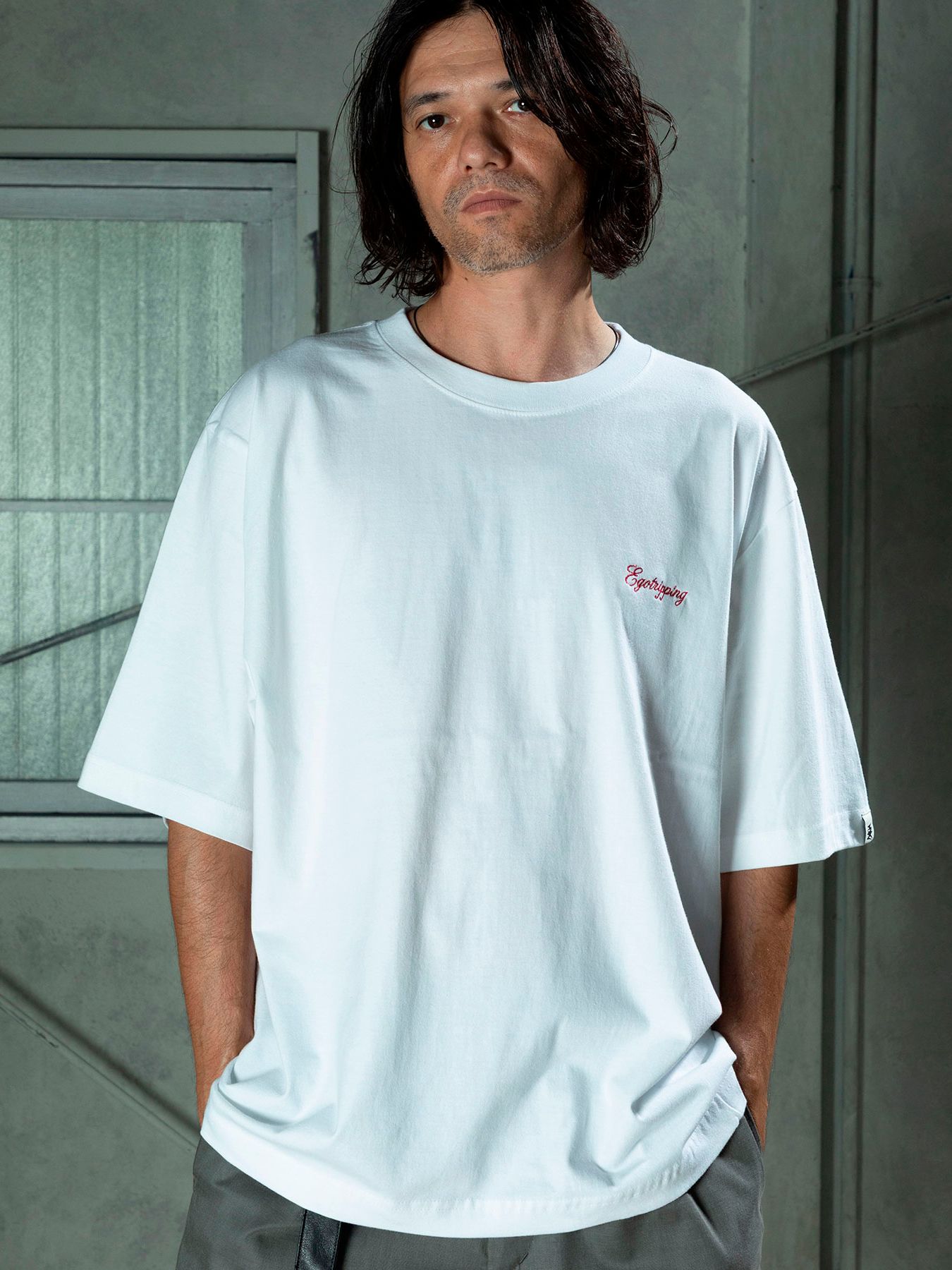 【予約品 11月9日(月) 締切】HEAVYOUNCE TEE Cw / ヘビーオンス バックプリントTシャツ / ホワイト×レッド