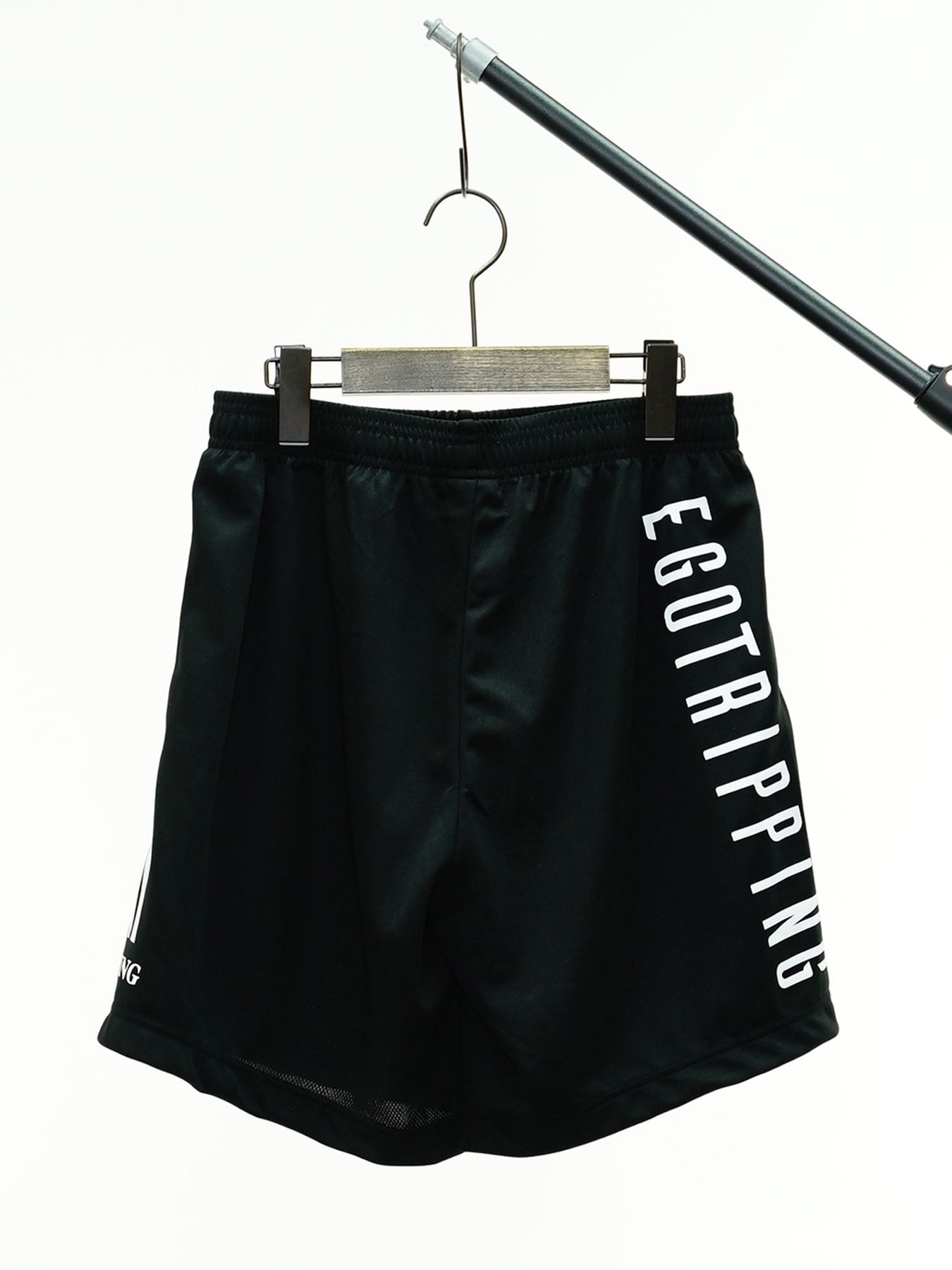 EGO TRIPPING TRAINING SHORTS / トレーニングウェア / ブラック×ホワイト