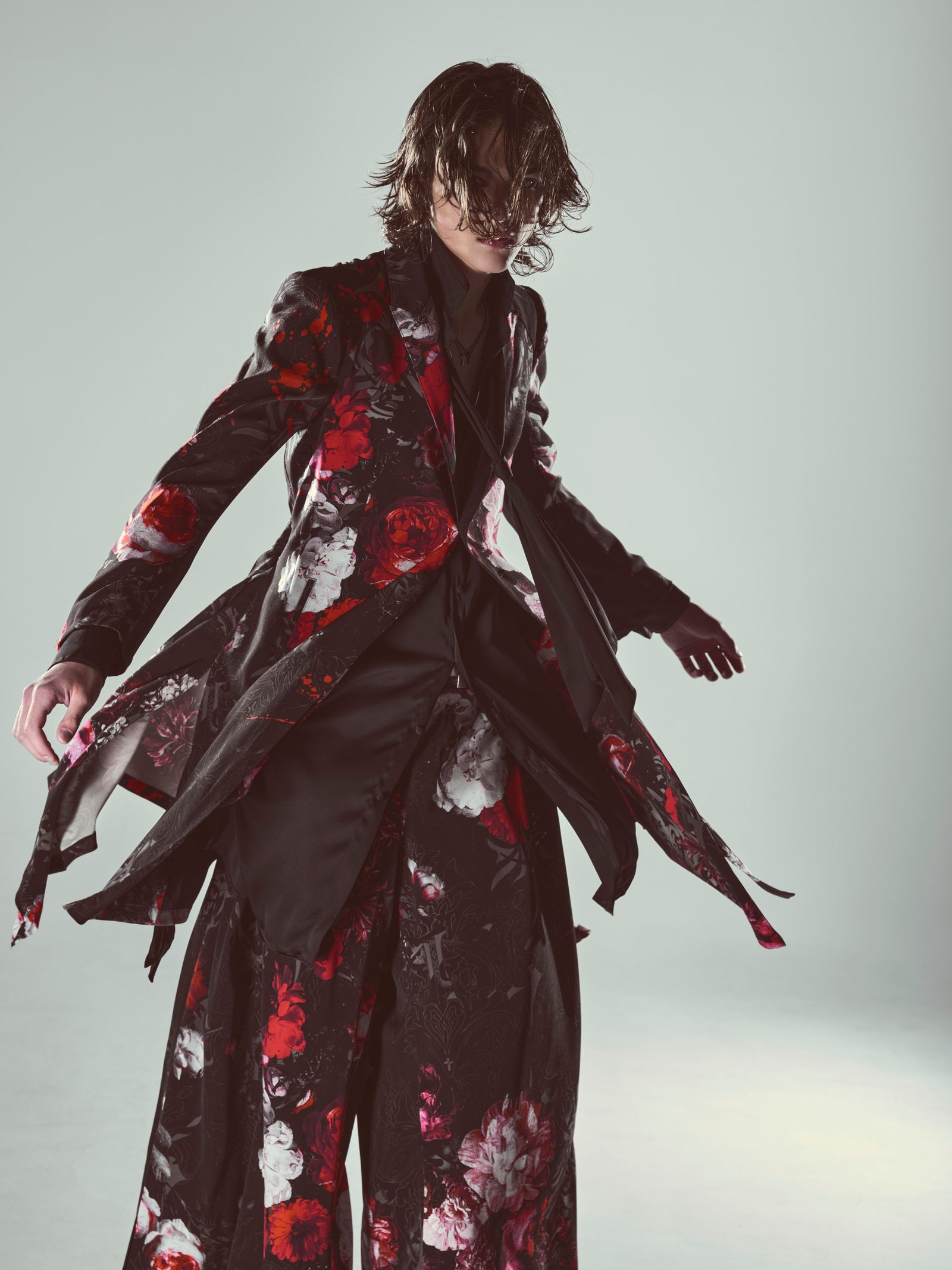 【予約品 6月29日(月) 締切】Goth Flora Suede Satin Wide Tuck Slacks / ワイドタックスラックス / ブラック