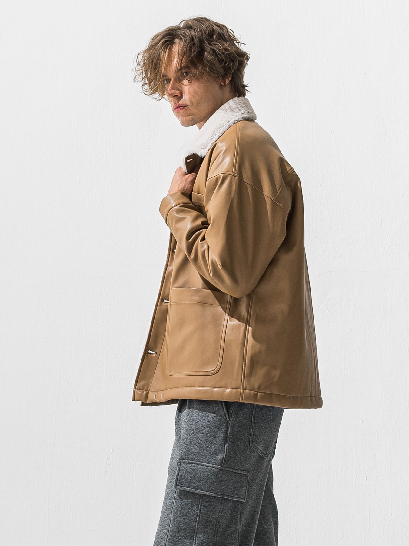 【予約品 9月6日(日) 締切】LEATHER FUR COVERALL / レザー ファー カバーオール / ベージュ