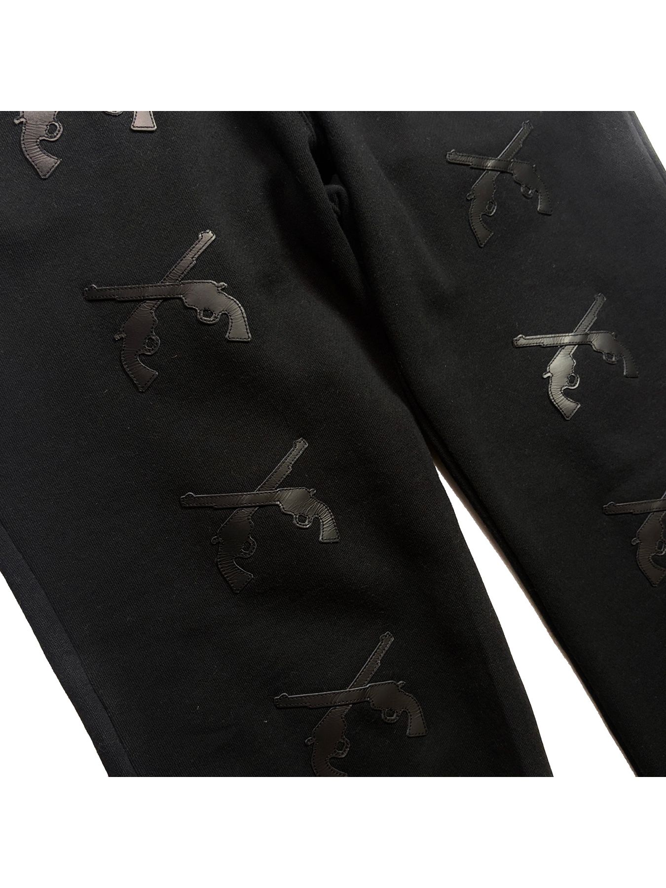 【予約品 3月9日(月) 18:00 締切】LEATHER PATCH PANTS / レザーパッチ スウェットパンツ  / ブラック