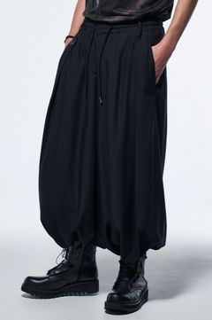 《予約品》 極太ガウチョパンツSharringWideTuckSlacks / テンセルギャバジンブラック 【kiryuyrik】 2023年4月以降入荷予定