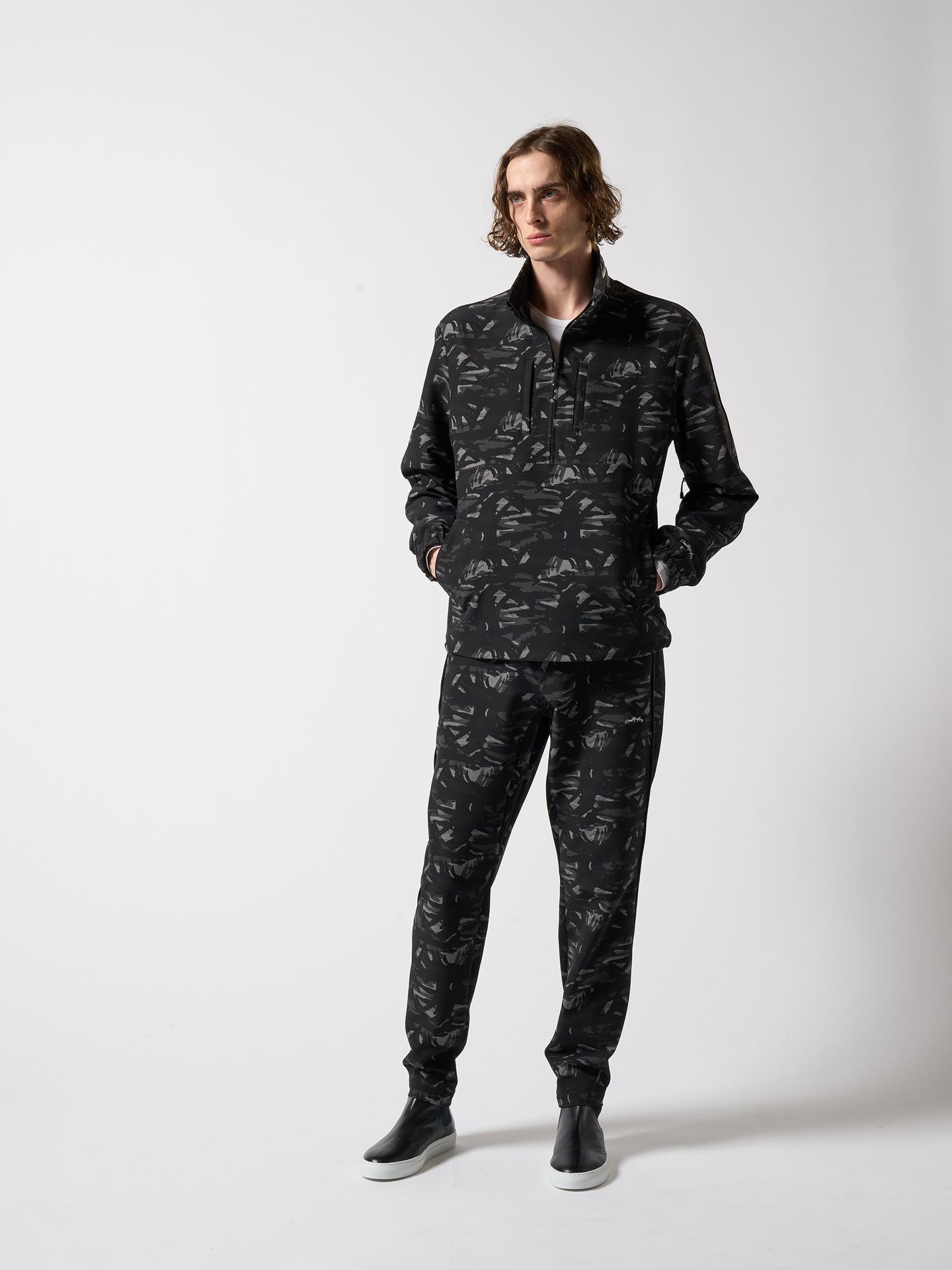 【予約品】 comfy multipurpose pants / トレーニングパンツ / ブラック・カモ