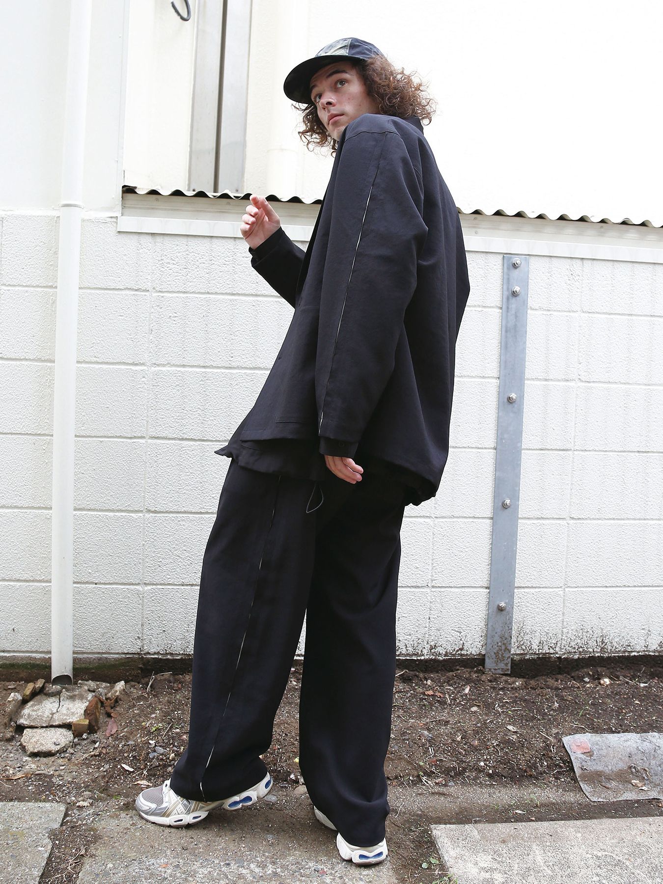 UNTRAD PANTS / ブラック×ホワイト【QUOLT】