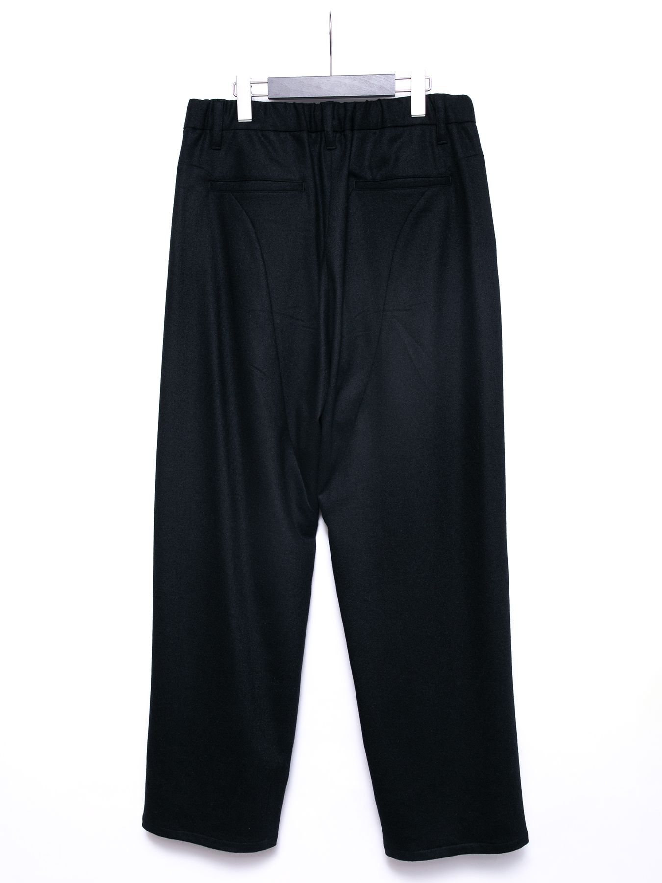 【予約品 4月6日(月) 締切】Stretch recycled wool cashmere blend Twill Barrel Wide Pant / カシミア混 ストレッチ リサイクルウール ツイル バレル ワイド パンツ / ブラック