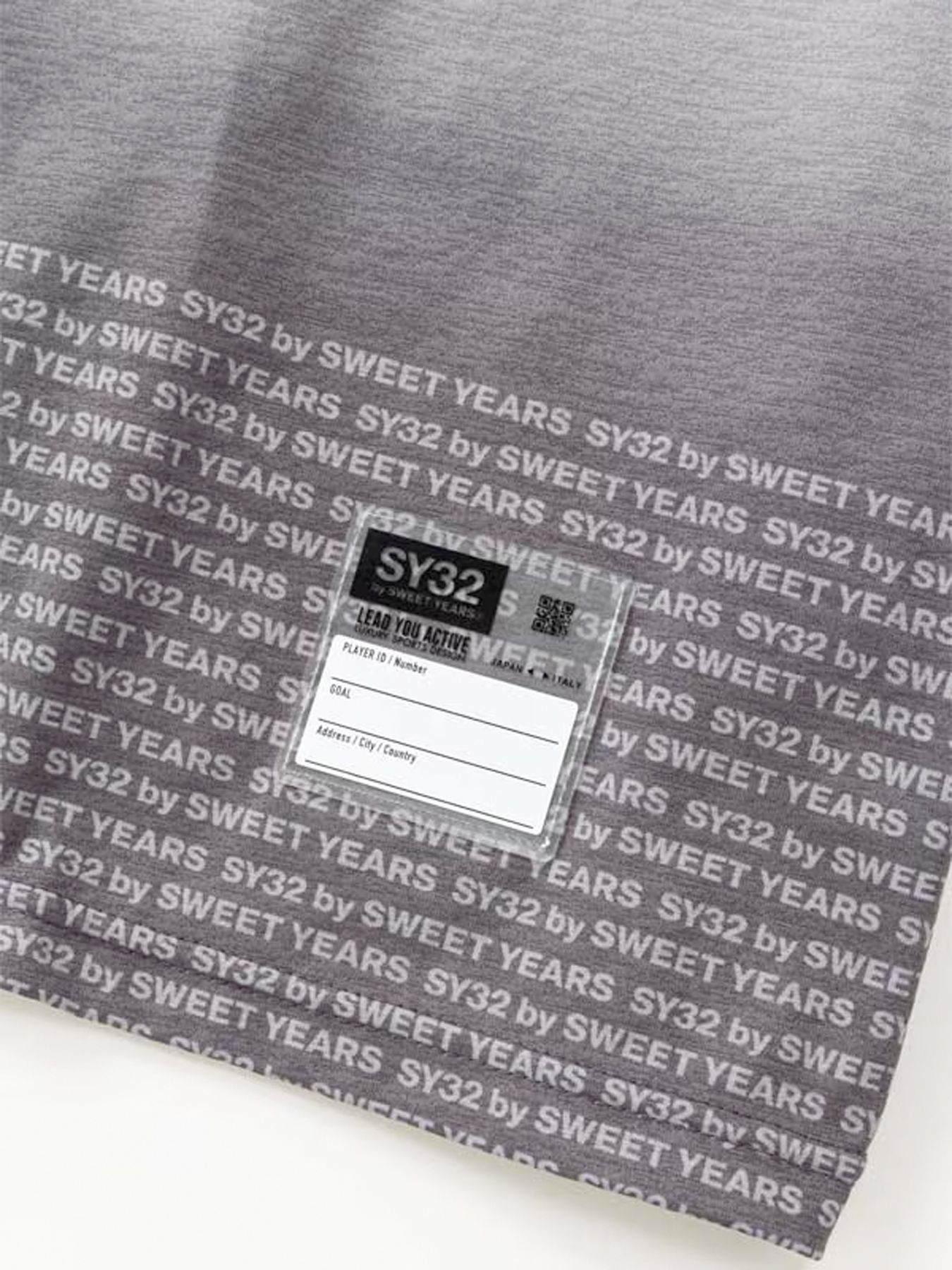 GRADATION LOGO TEE / グラデーション ロゴ Tシャツ / ブラック【SY32 by SWEET YEARS】