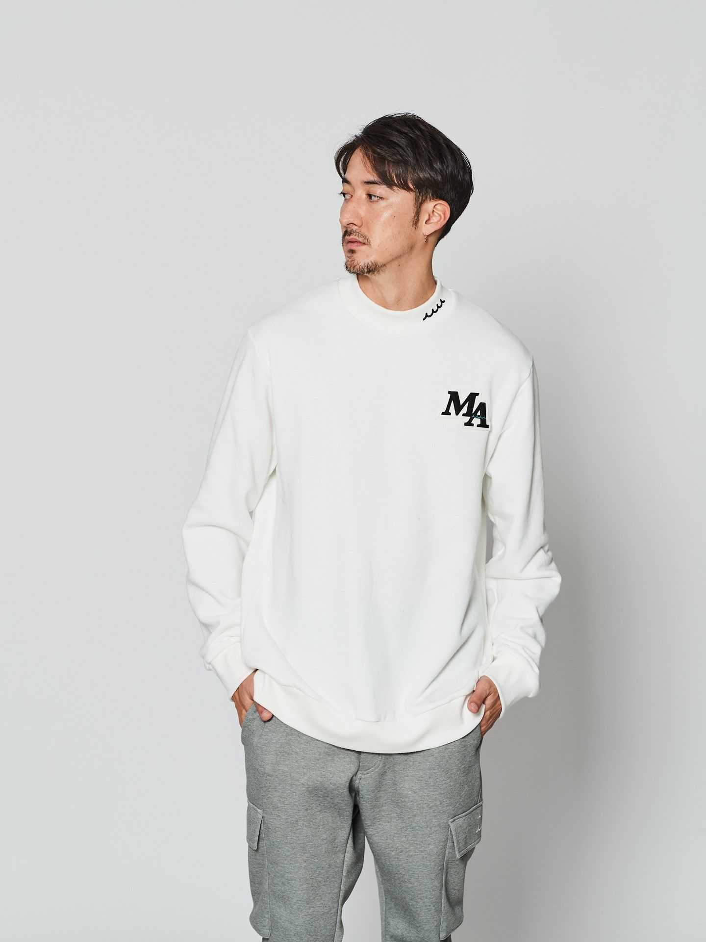 muta Mockneck Sweatshirt / スウェット / ホワイト 【Acanthus×muta】