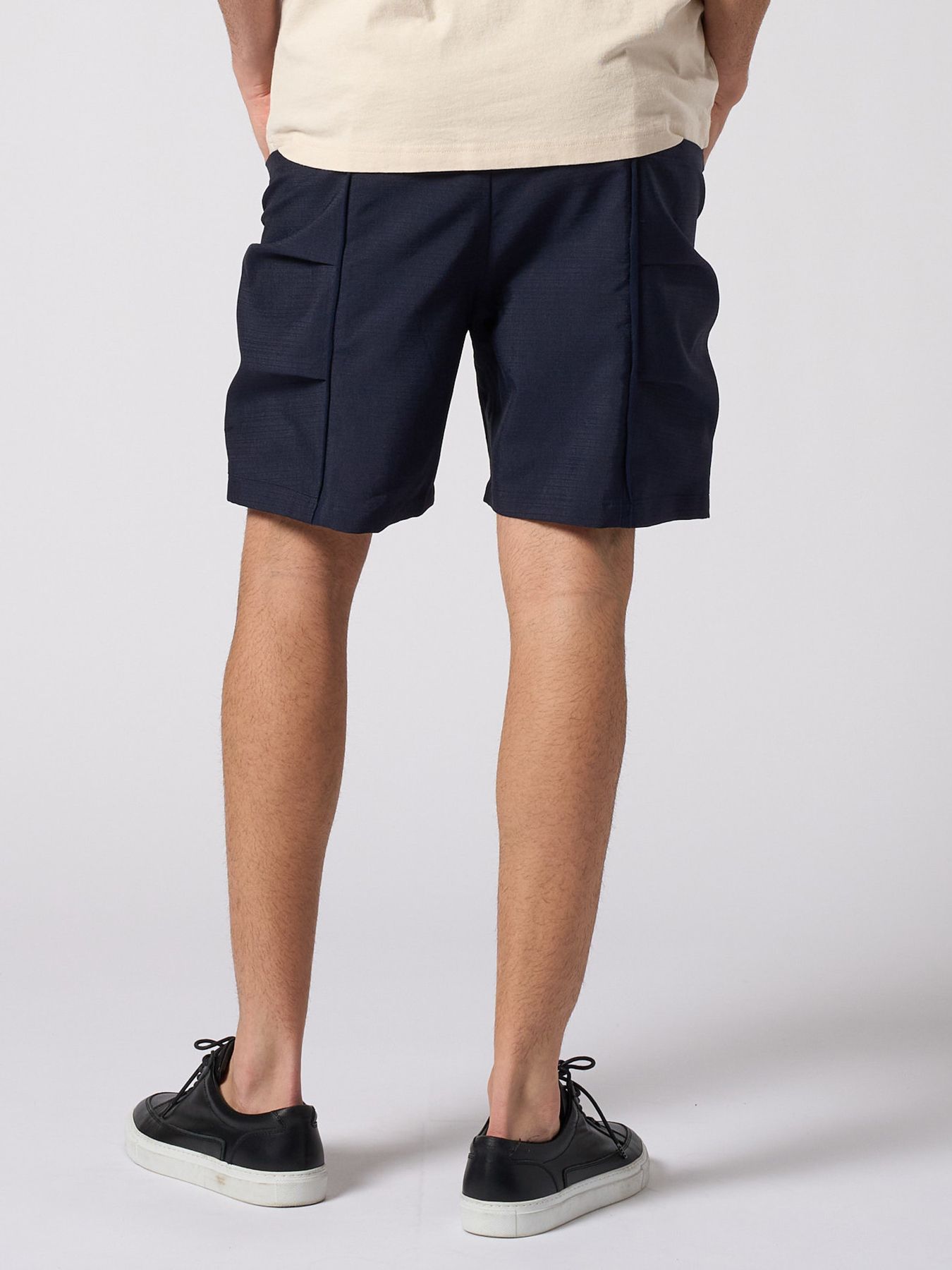 【予約品 1月25日(日) 締切】teck shorts / テックショーツ / ネイビー