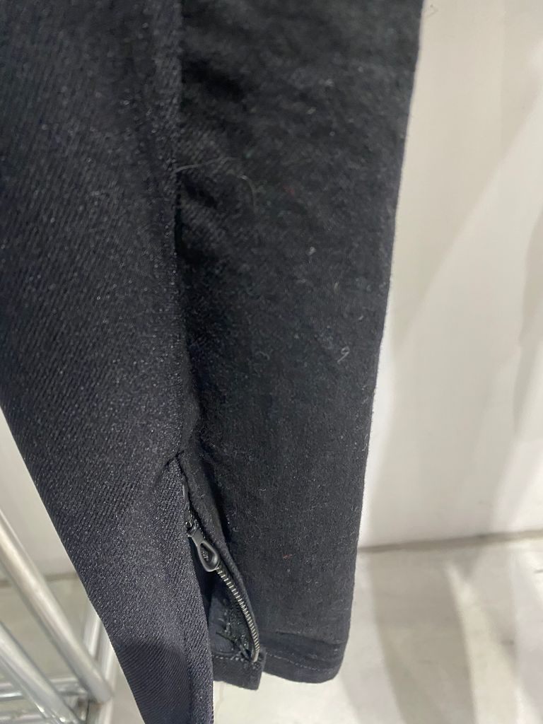 裾ジップ