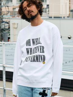 【予約品 5月8日(木) AM10時 締切】 TC裏毛起毛 リリックプリント&カートベアボアパッチワーク スウェットシャツ / ホワイト