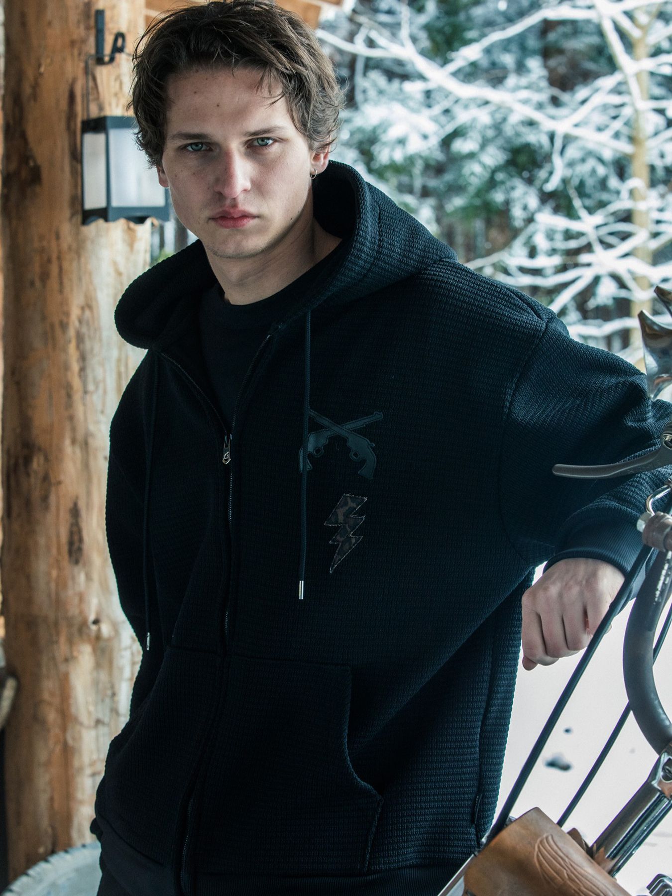 【予約品 3月9日(月) 18:00 締切】PATCH WAFFLE HOODIE / レザーパッチ ビッグワッフル ジップフーディ  / ブラック