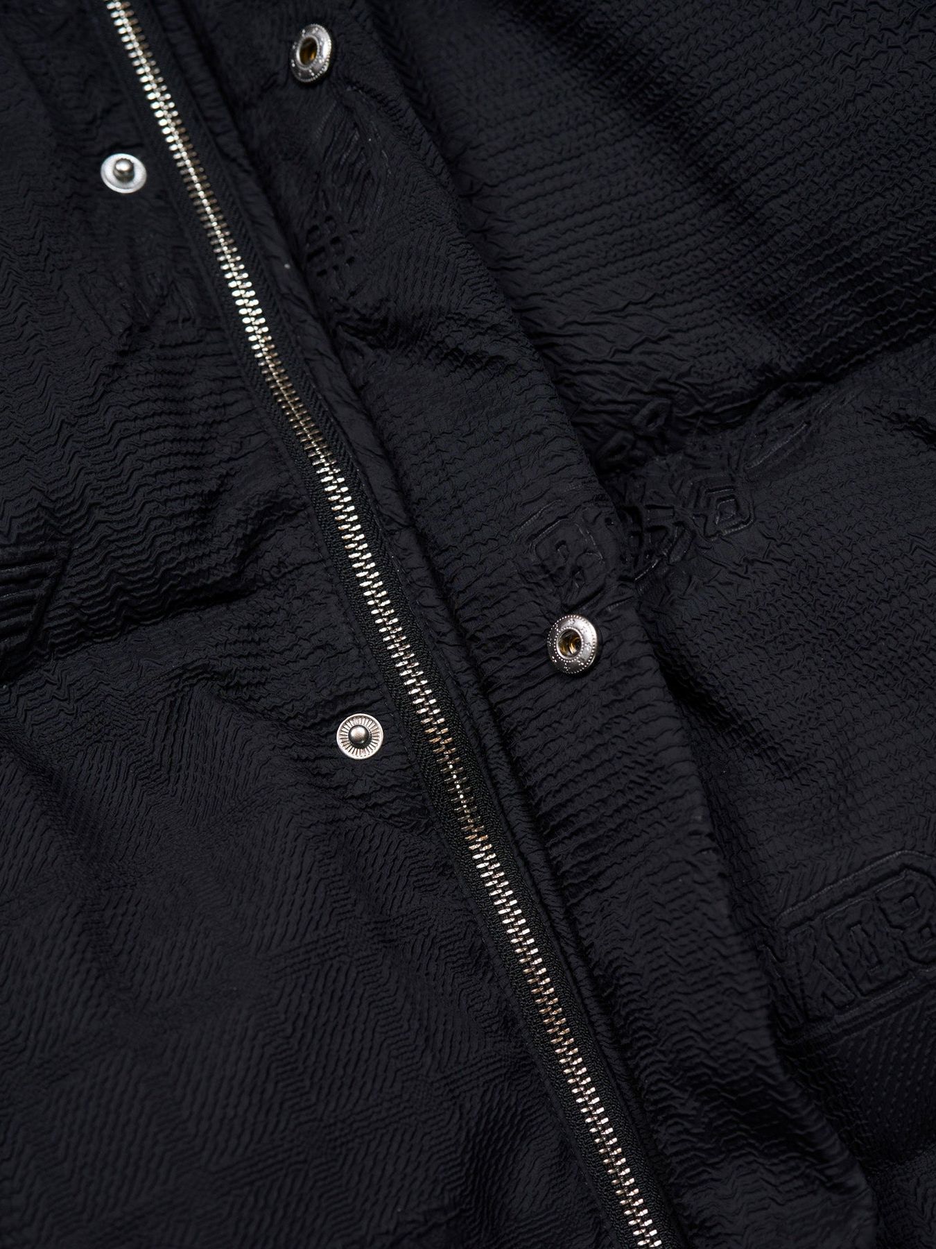 BOY LOGO EMBOSSING DOWN BLOUSON / ダウンブルゾン / ブラック
