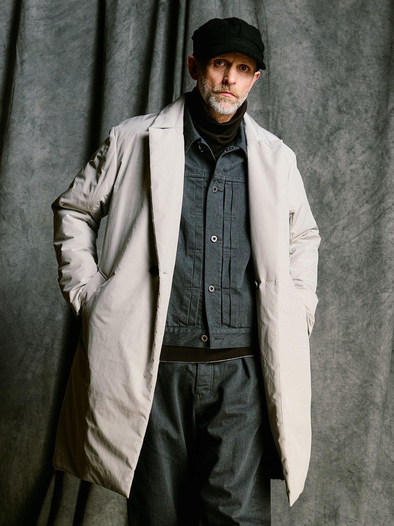 【予約品 4月19日(日) 18時締切】double breasted solid coat / ダブルブレスト ソリッド コート / フェードグレー