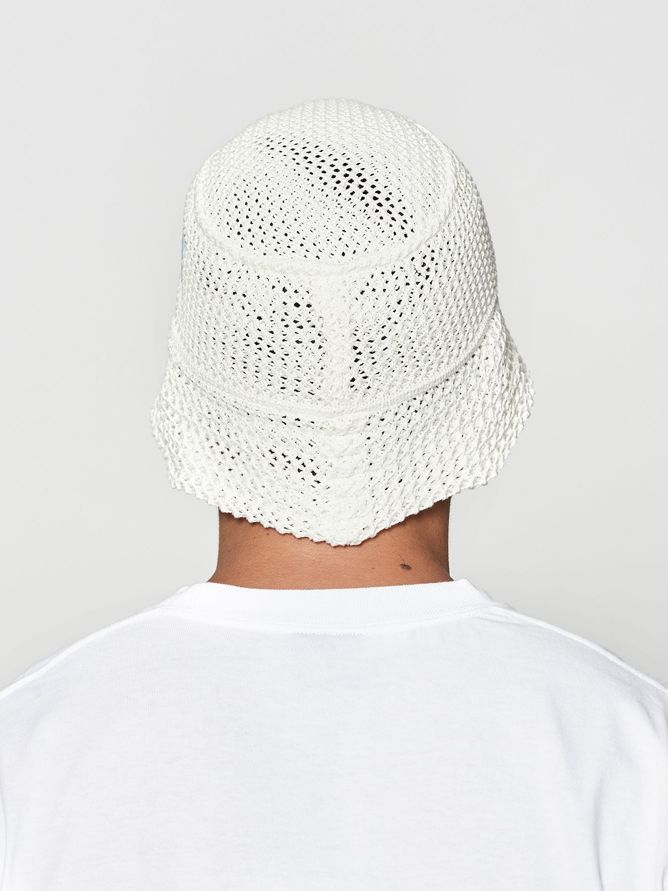 【予約品 10月9日(木) 締切】muta Mesh Knit Bucket Hat / ニットバケットハット / ホワイト【Acanthus × muta MARINE】