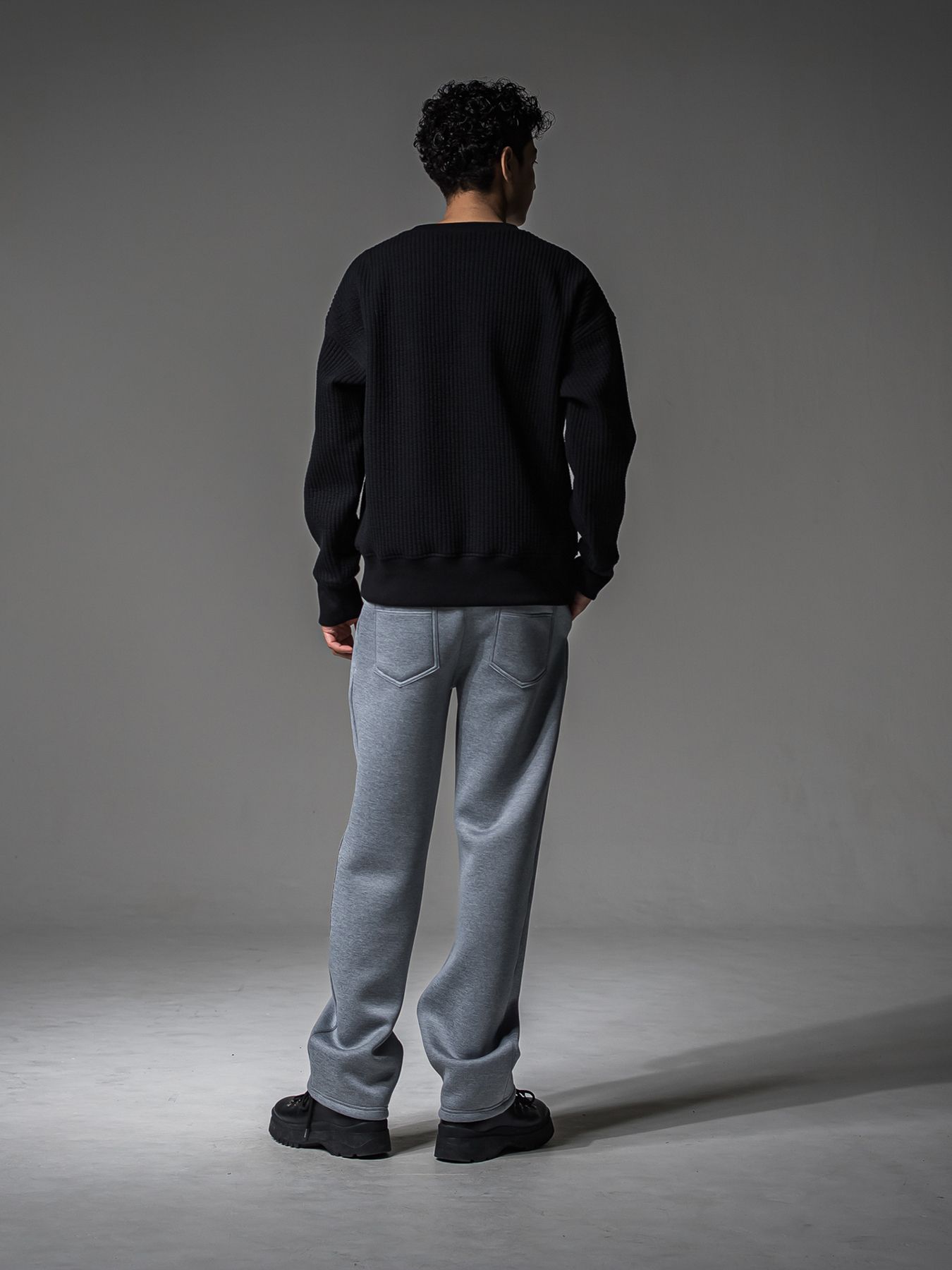 【予約品 】STRIPE QUILTING DROP TRAINER / ストライプキルティング ルーズトレーナー / ブラック