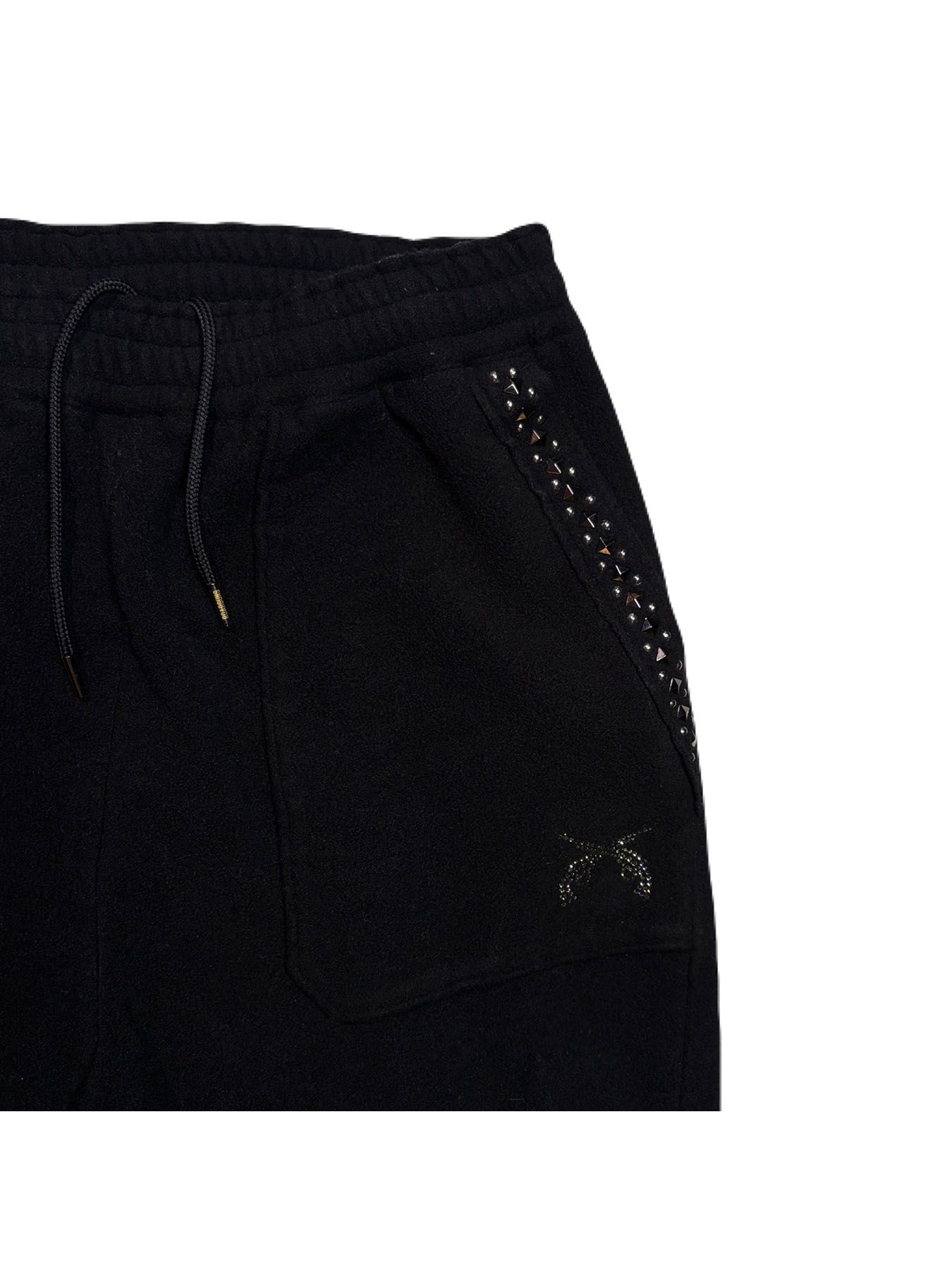 【予約品 3月9日(月) 18:00 締切】FLEECE STUDZ PT CRY / クリスタルクロスガン スタッズ フリース イージーパンツ / グレー