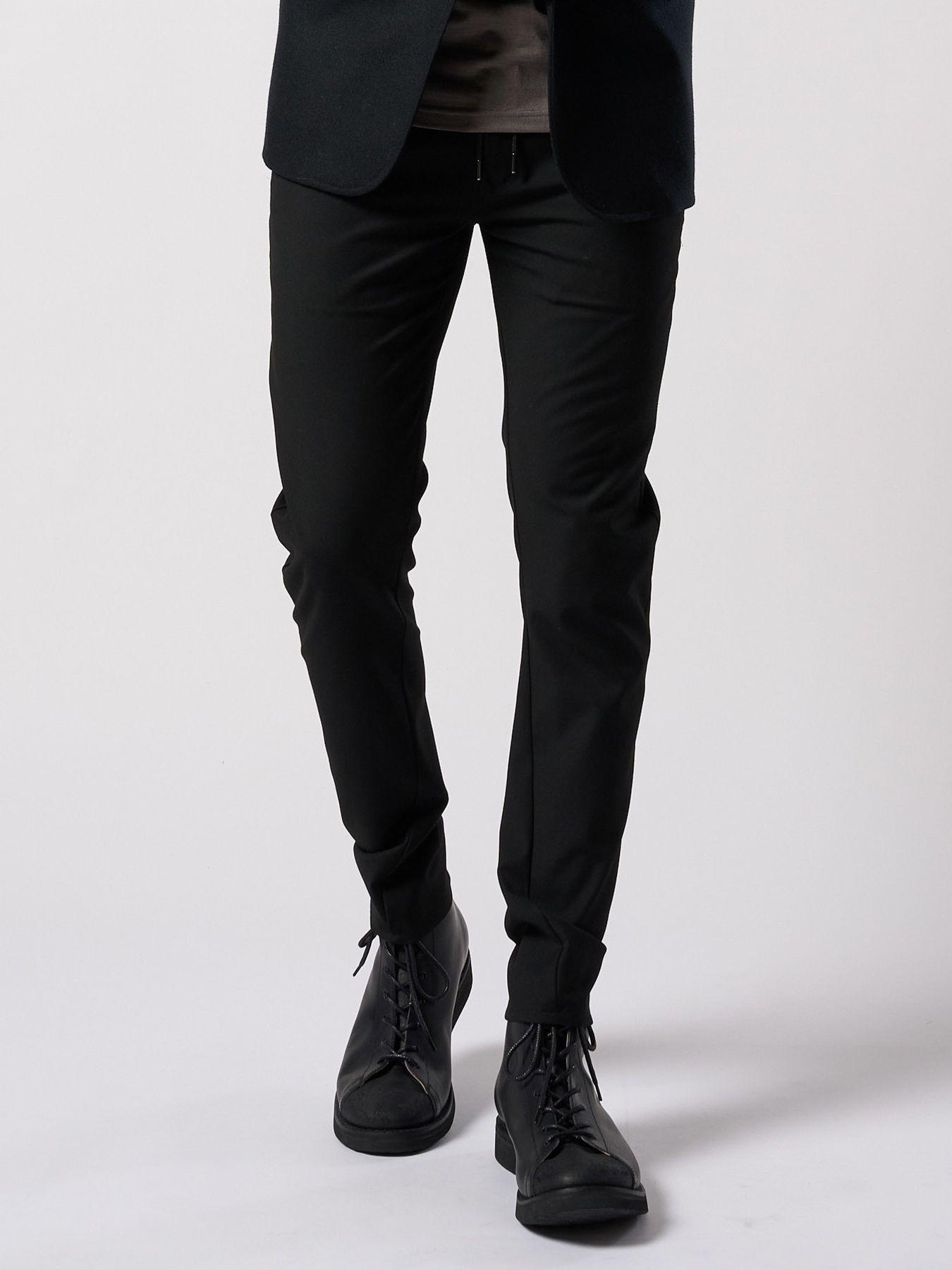 【予約品 4月19日(日) 18時締切】3D banana slim pants / 3Dバナナ スリムパンツ / ブラック