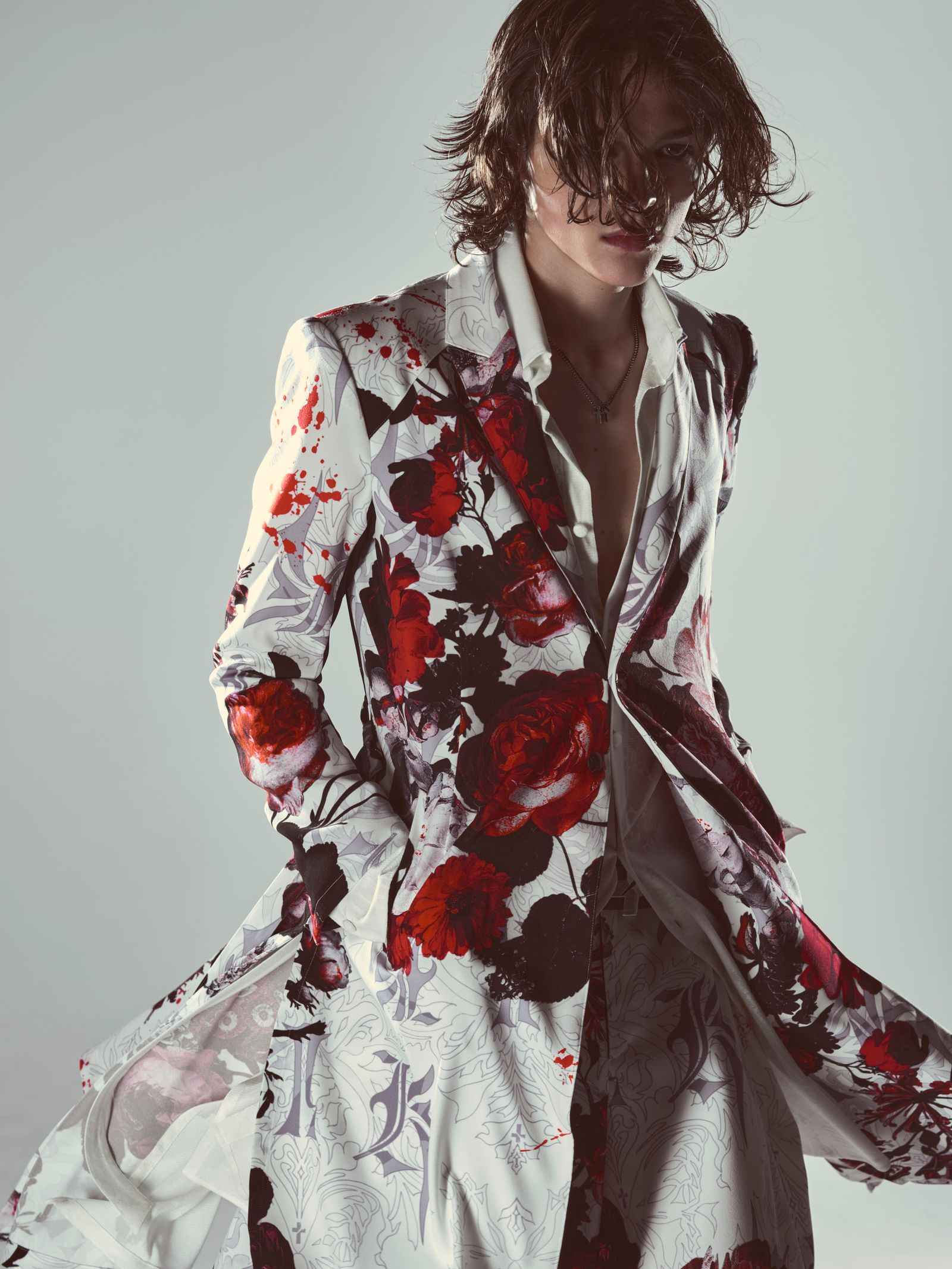 【予約品 6月29日(月) 締切】Goth Flora Suede Satin Flare Jacket / フレアジャケット / ホワイト