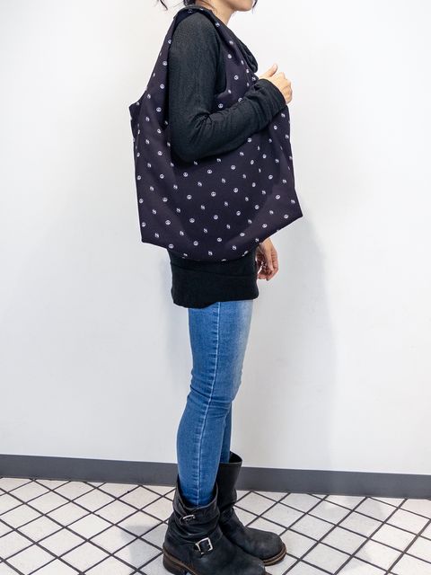 【予約品 4月26日(日) 締切】Peace Dot Shoulder Tote Bag / ピースドット ショルダートートバッグ / ブラック
