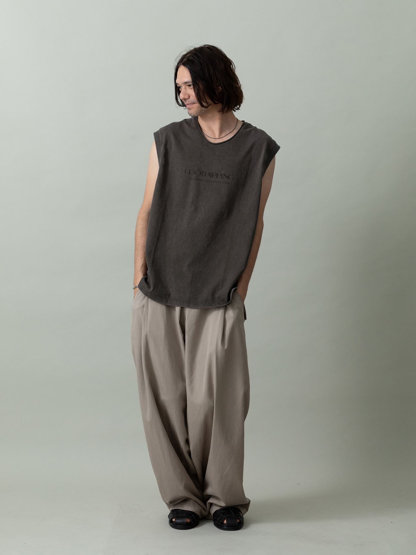 【予約品 2月1日(日) 締切】CREWNOT bleed / ロゴプリント ノースリーブ / ダークブラウン