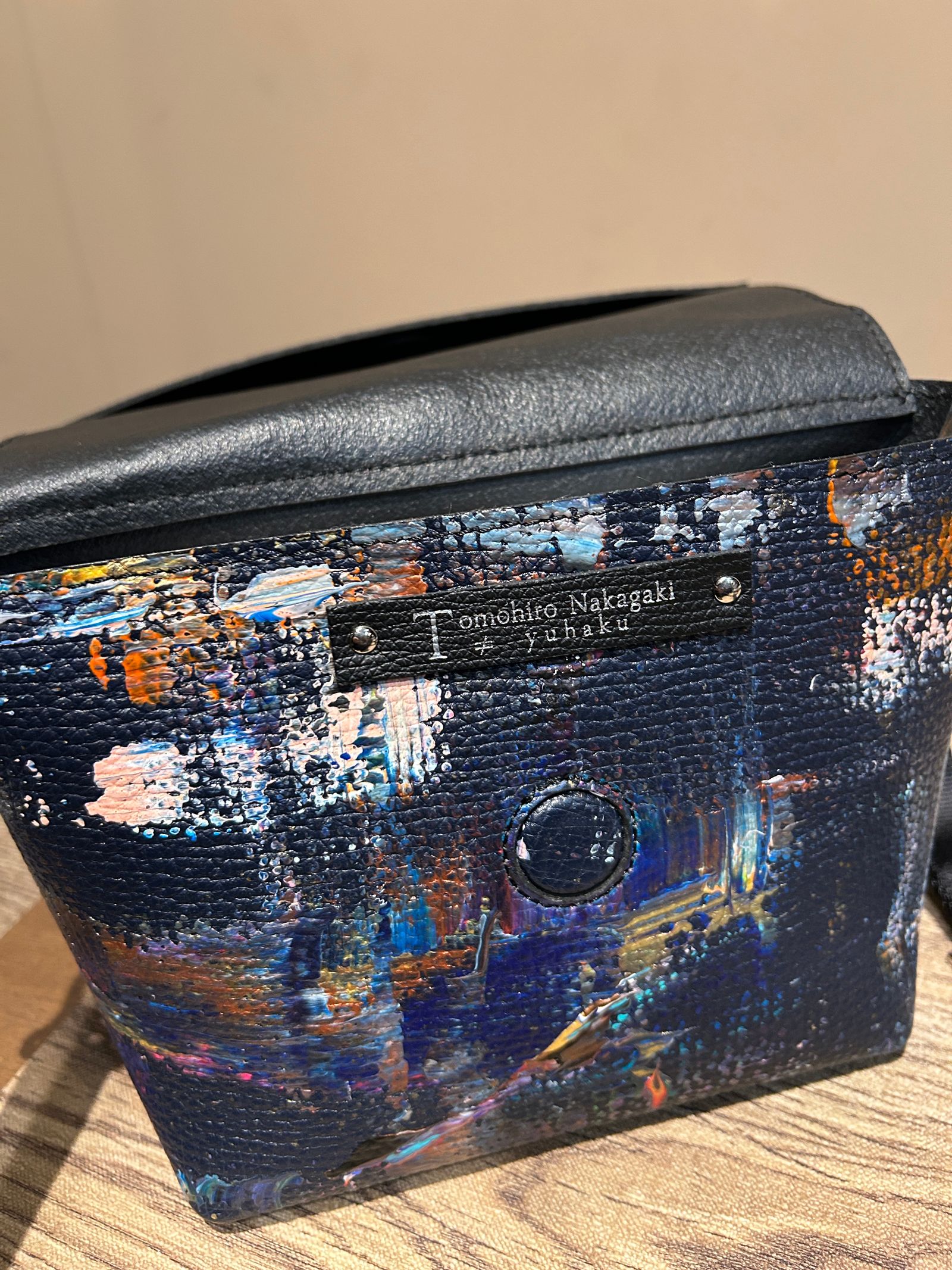 TNA040M ショルダーバッグ Mサイズ 限定1点物