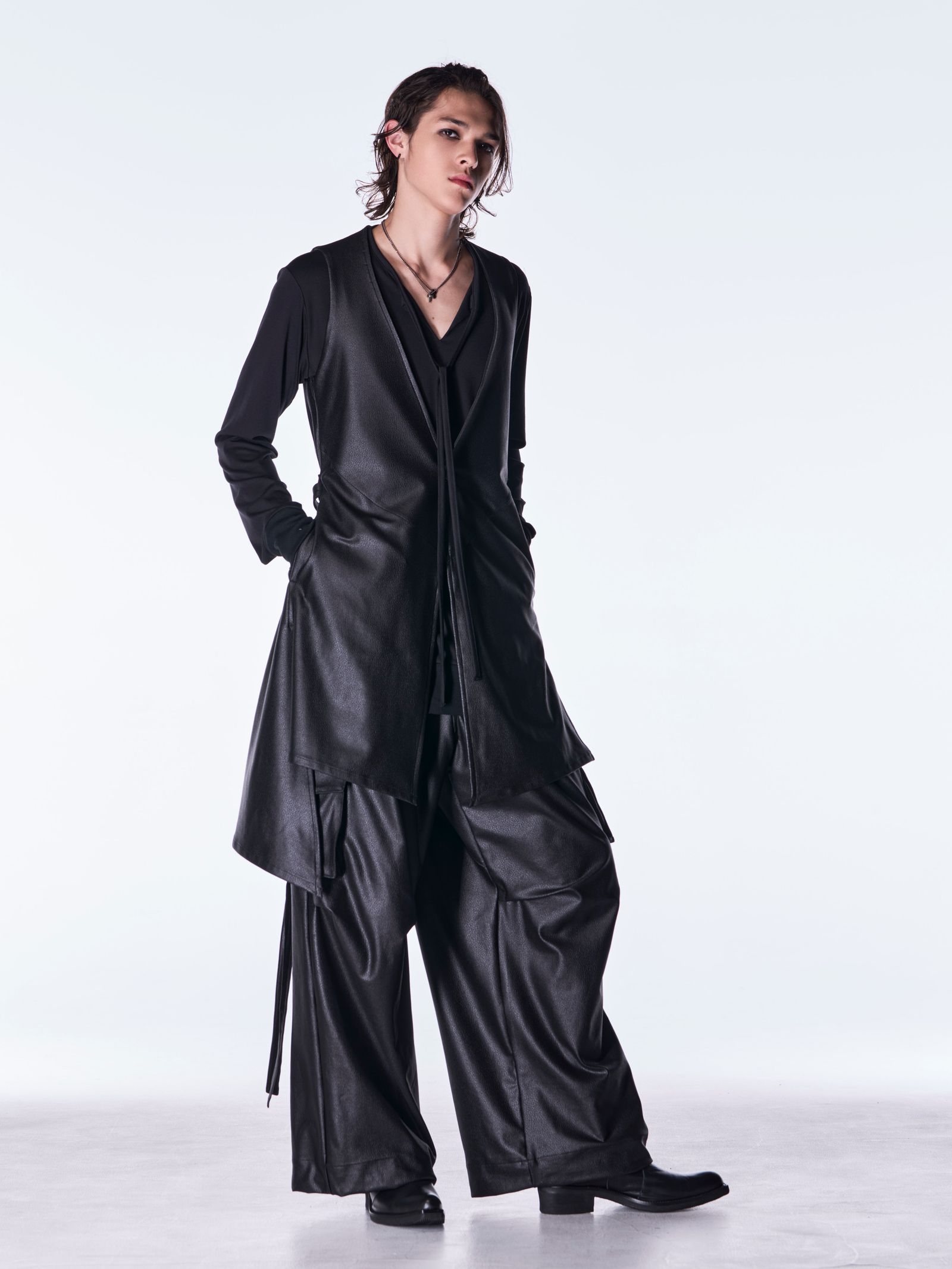 【予約品 6月29日(月) 締切】Emboss Silley Jersey Flare Vest / フレアベスト / ブラック