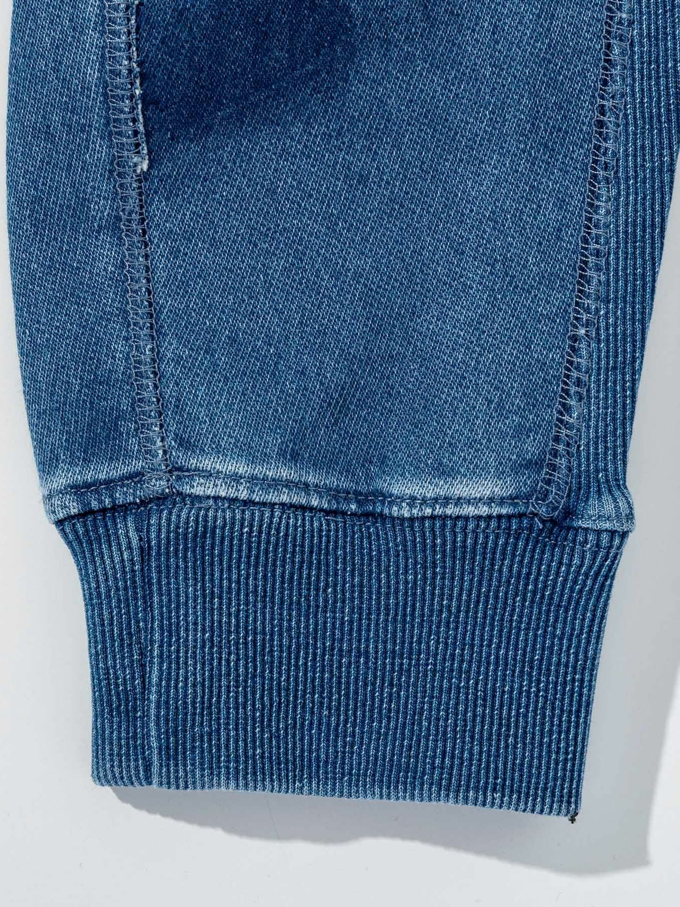 カモ柄ジョグデニムパンツ / インディゴ