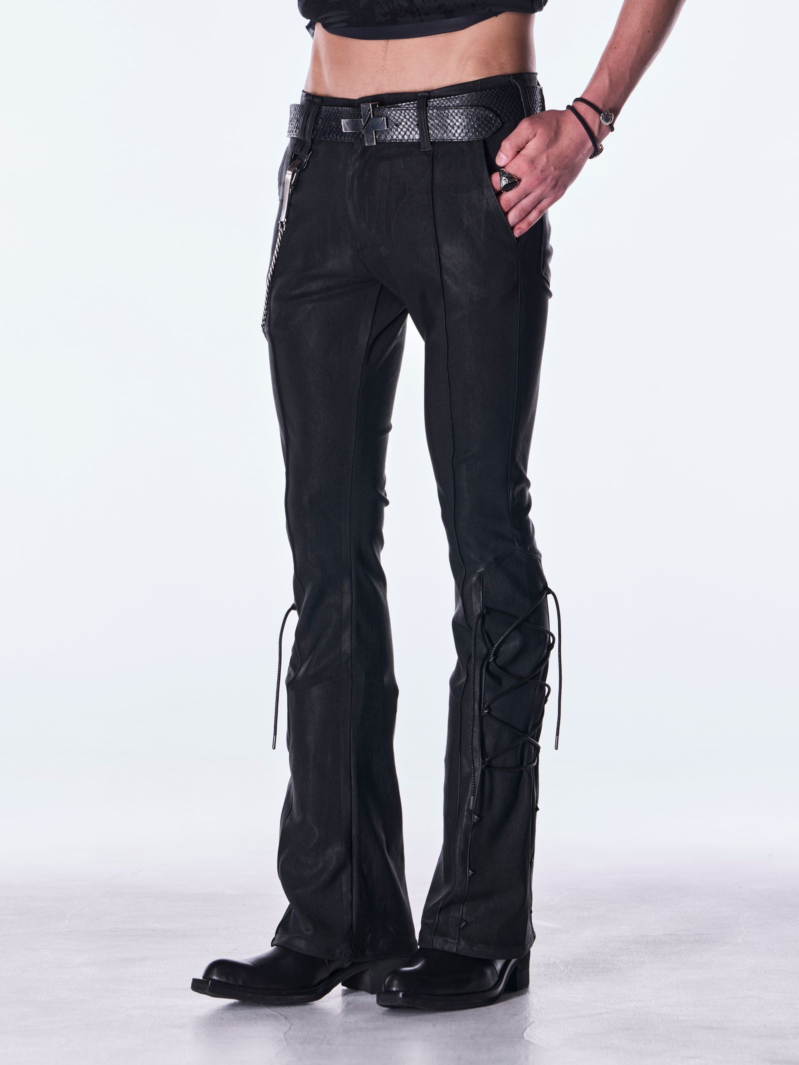 【予約品 6月29日(月) 締切】Coating High Tension Jersey Lace Up Flare Pants / コーティング レースアップ フレアパンツ / ブラック