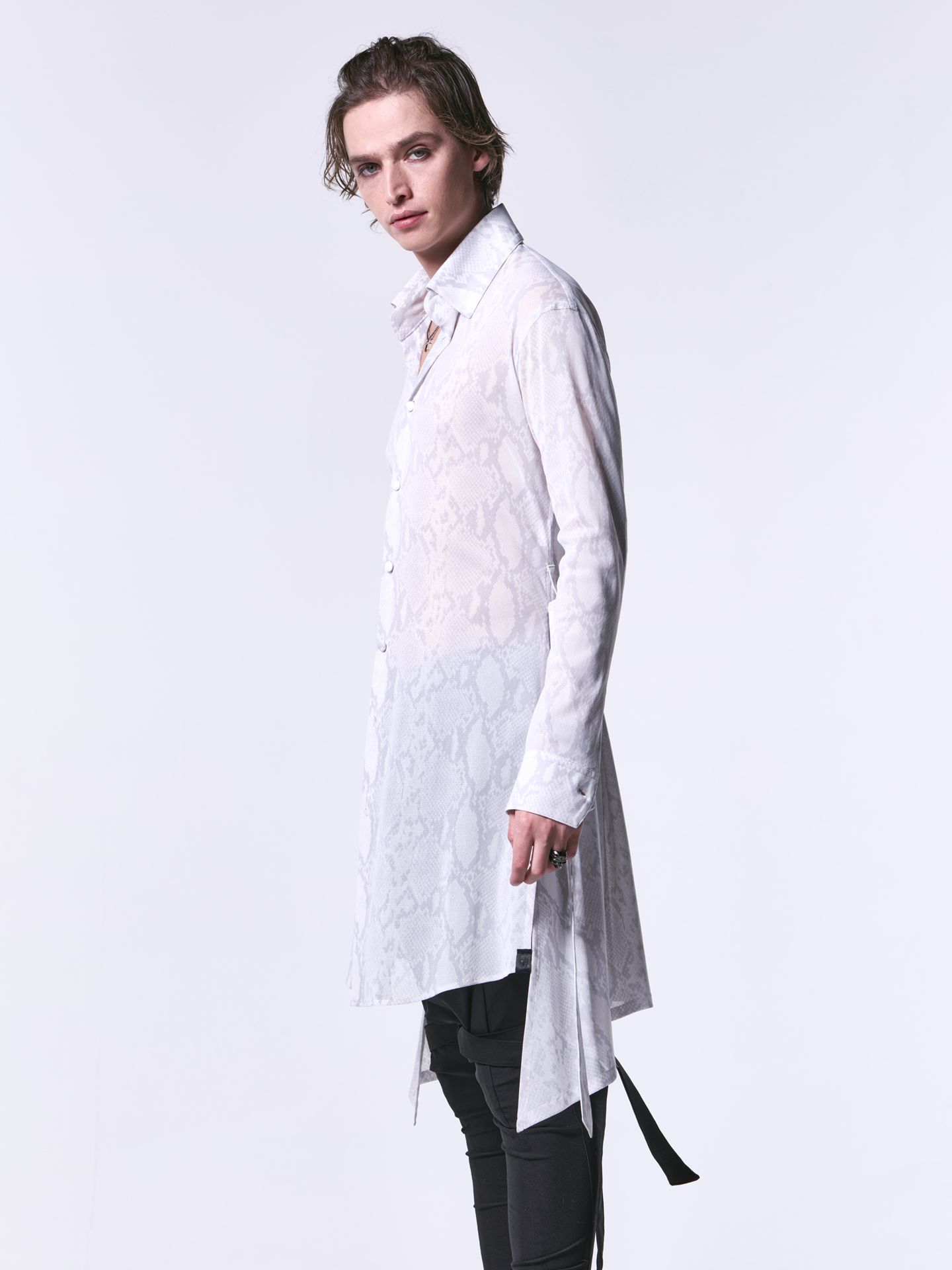 《予約品1月13日 10時締め》 FlareShirt / メッシュフレアシャツ / ホワイトパイソン