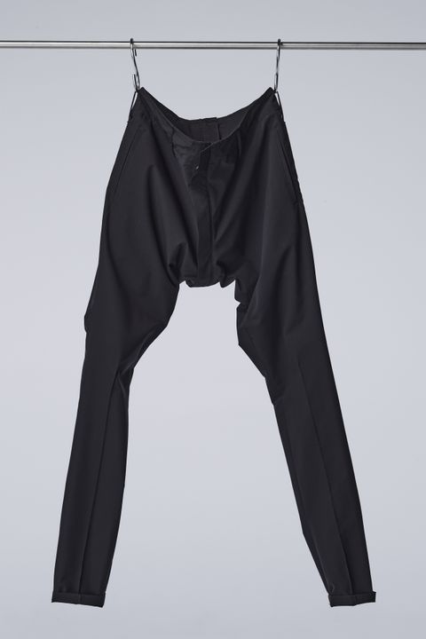 Recycled PEs Darts Saruel Pants / ブラック 【THE ONENESS】