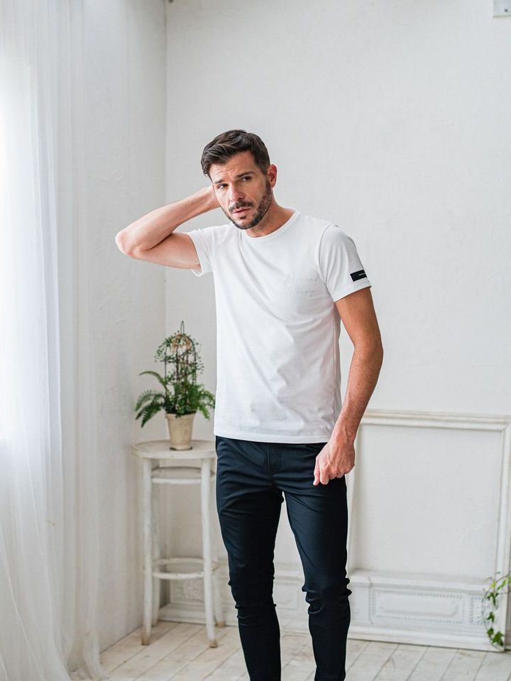 《予約品3月3日18：00締め》 ICON BASIC TEE / バックロゴTシャツ / ホワイト