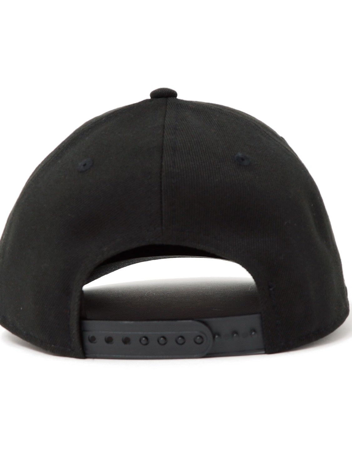 SWITCHBLADE × NEW ERA® ORNATE S BASEBALL CAP / BLACK 1501971-BLACK-FREE