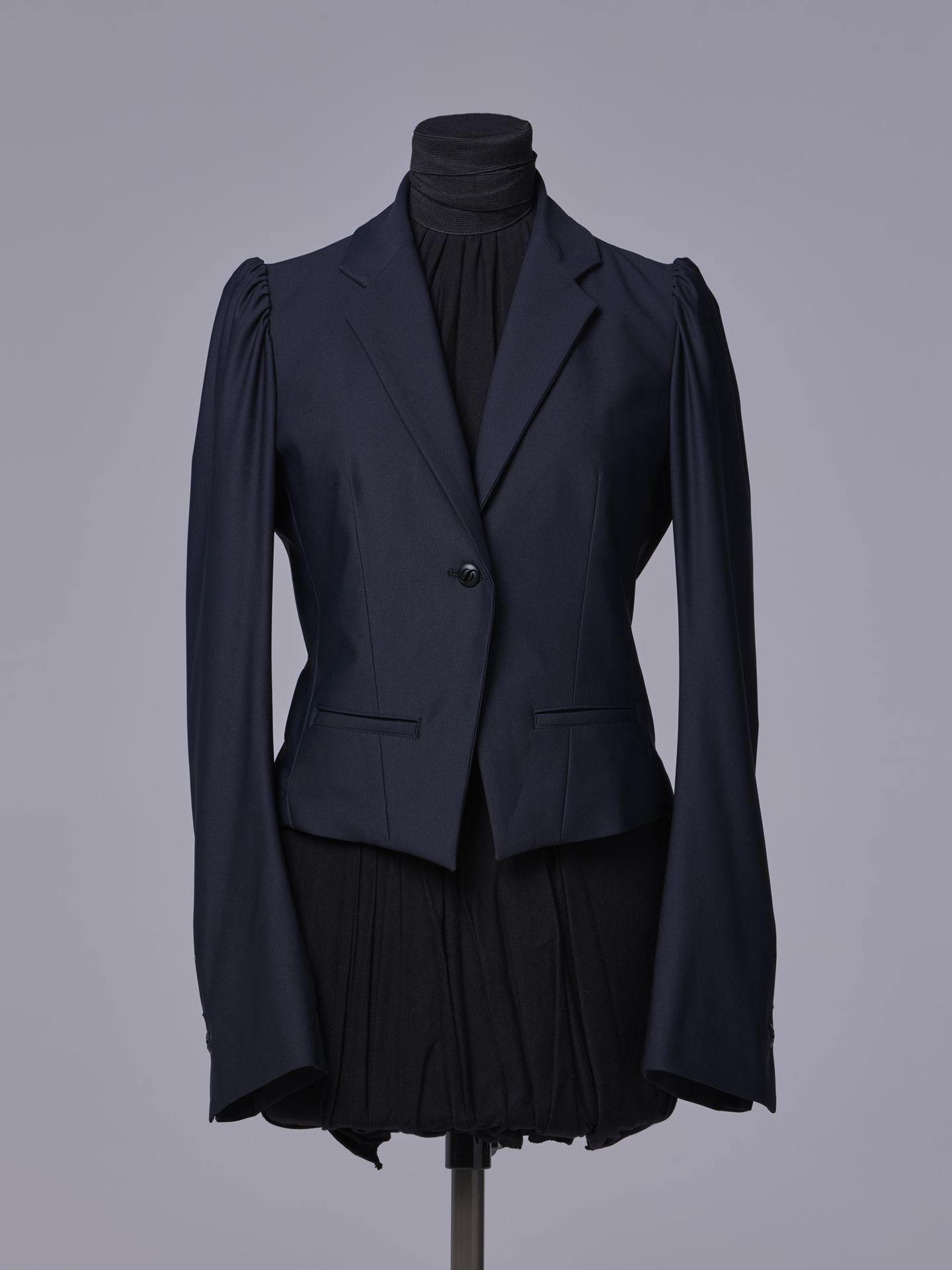 《予約品11月4日 》 PuffShoulderShortJacket / ショートジャケット / ブラック レディースジャケット