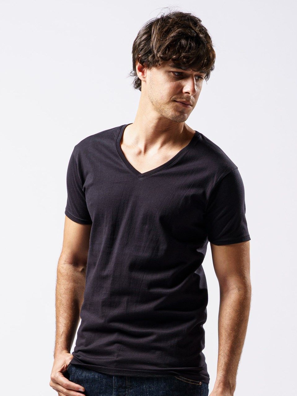 《予約品》 basic V-neck S/S / VネックTシャツ / ブラック