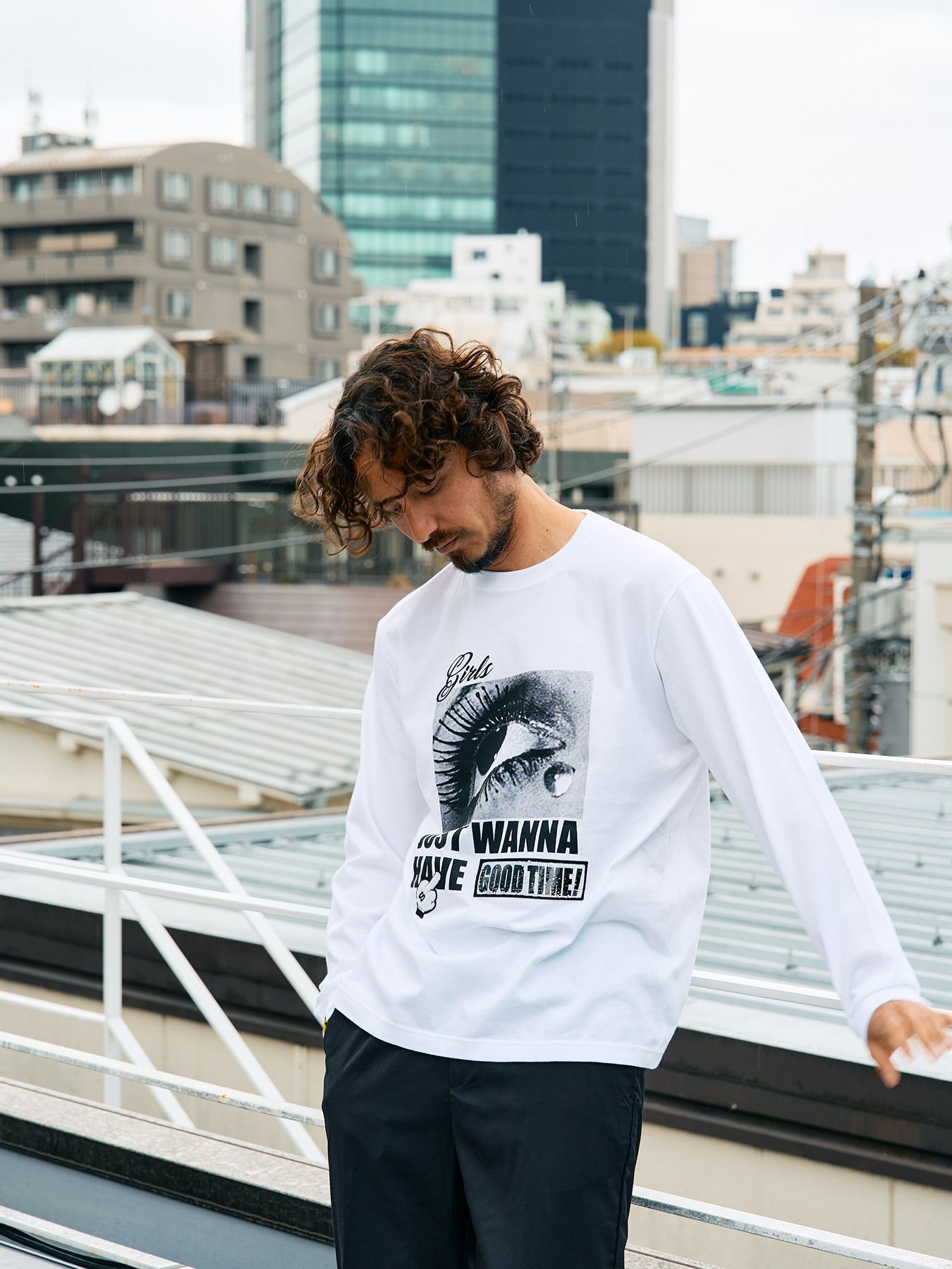 【予約品 5月8日(木) AM10時 締切】 5.6ozコットン天竺JUST WANNA HAVE FUNSシークイン LS Tシャツ / ホワイト