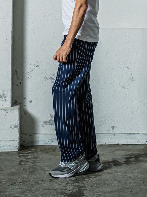 《予約11月17日19時締め》 CHRIS EASY WIDE TUCK PANTS / ワイドタックパンツ / ネイビー・ストライプ