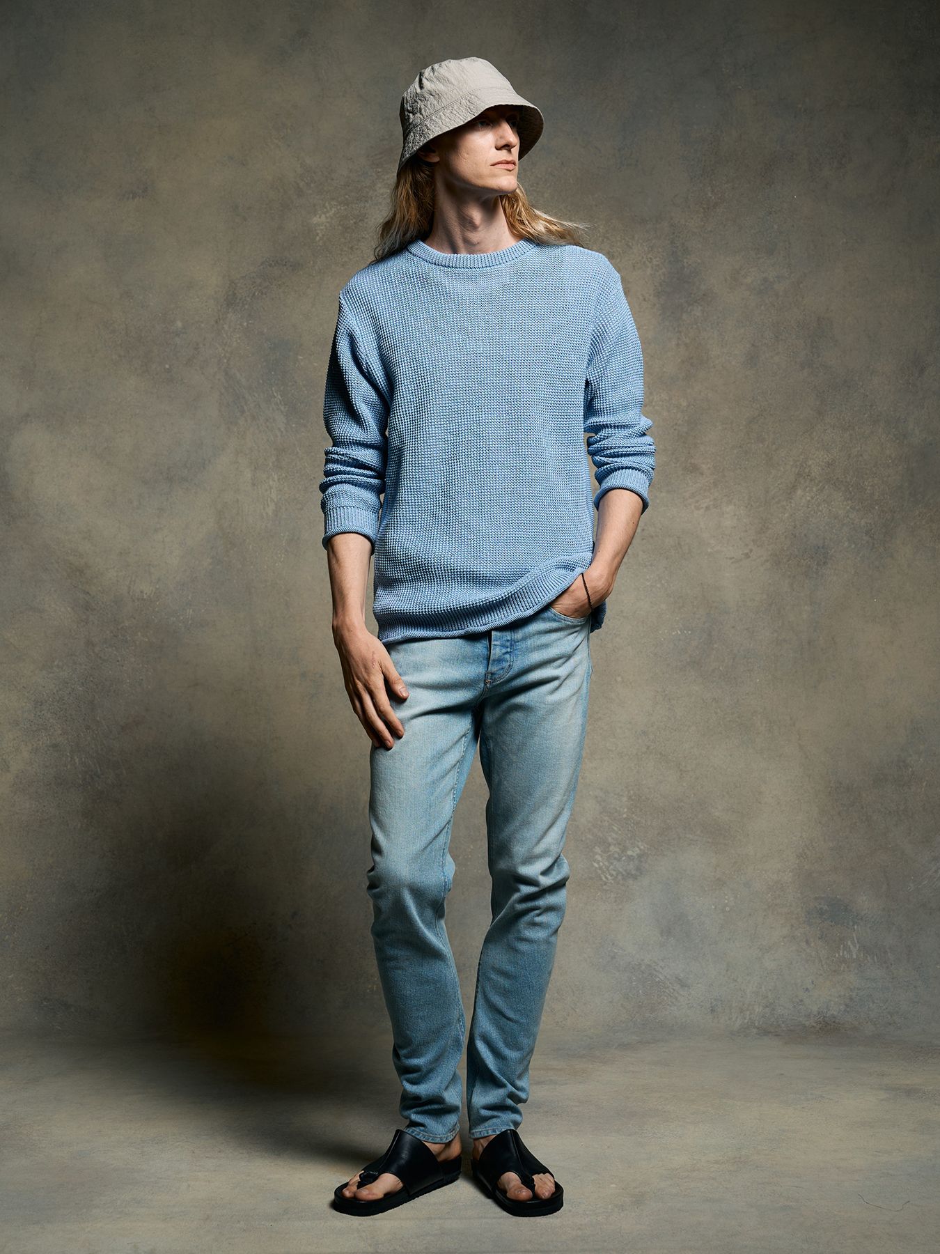【予約品 9月23日(火) 締切】slim banana denim / スリムバナナデニム / アイスブルー