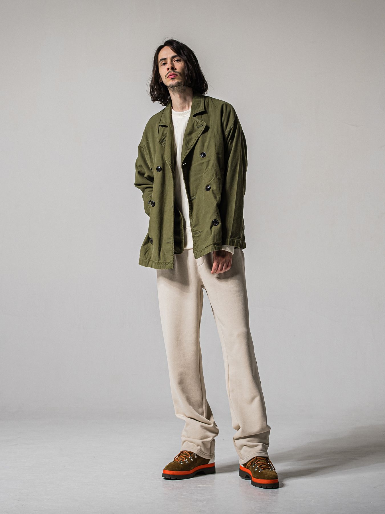 【予約品 11月16日(日) 締切】AZE MILITARY DROP TRAINER / 畔編みニット トレーナー / オフ