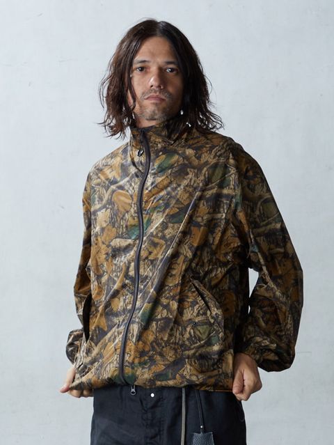 PRESENCE ZIPBLOUSON camo / ブルゾン / ベージュ