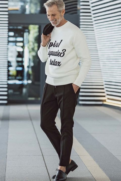 PATCH CREW NECK KNIT / ホワイト 【1PIU1UGUALE3 RELAX】