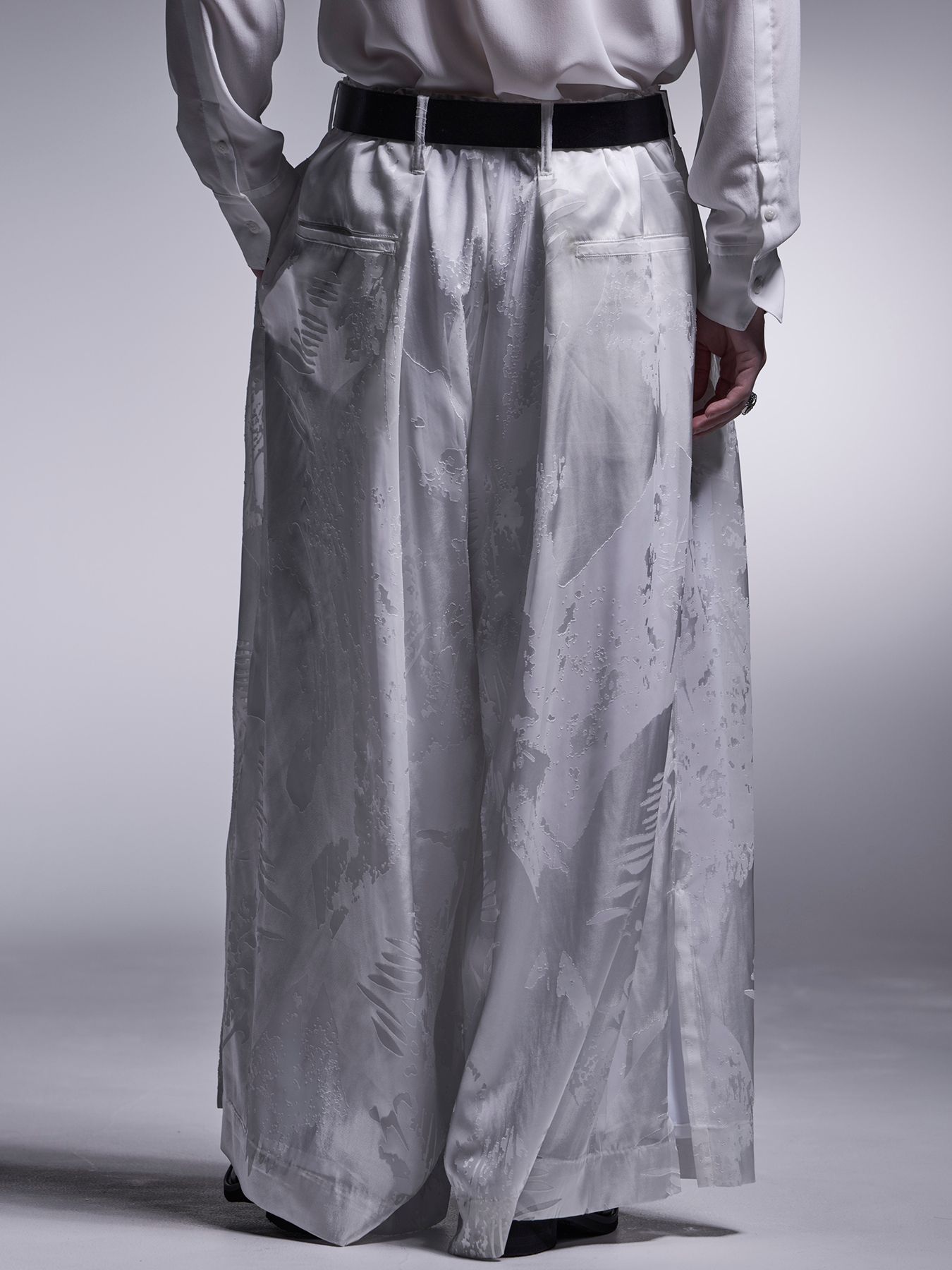 【予約品 7月13日(日) 締切】Wide Tuck Slacks / オパールワイドタックスラックス / ホワイト