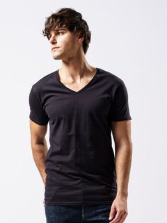 《予約品》 basic V-neck S/S / VネックTシャツ / ブラック