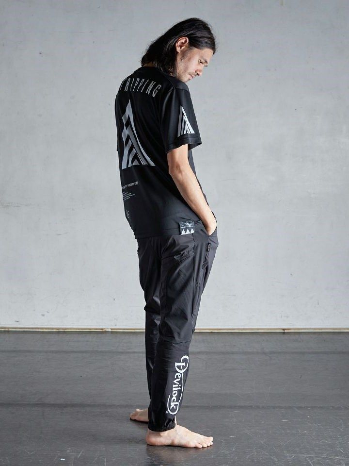 EGO×Devilock TRAINING PANTS / ブラック   【EGO TRIPPING】