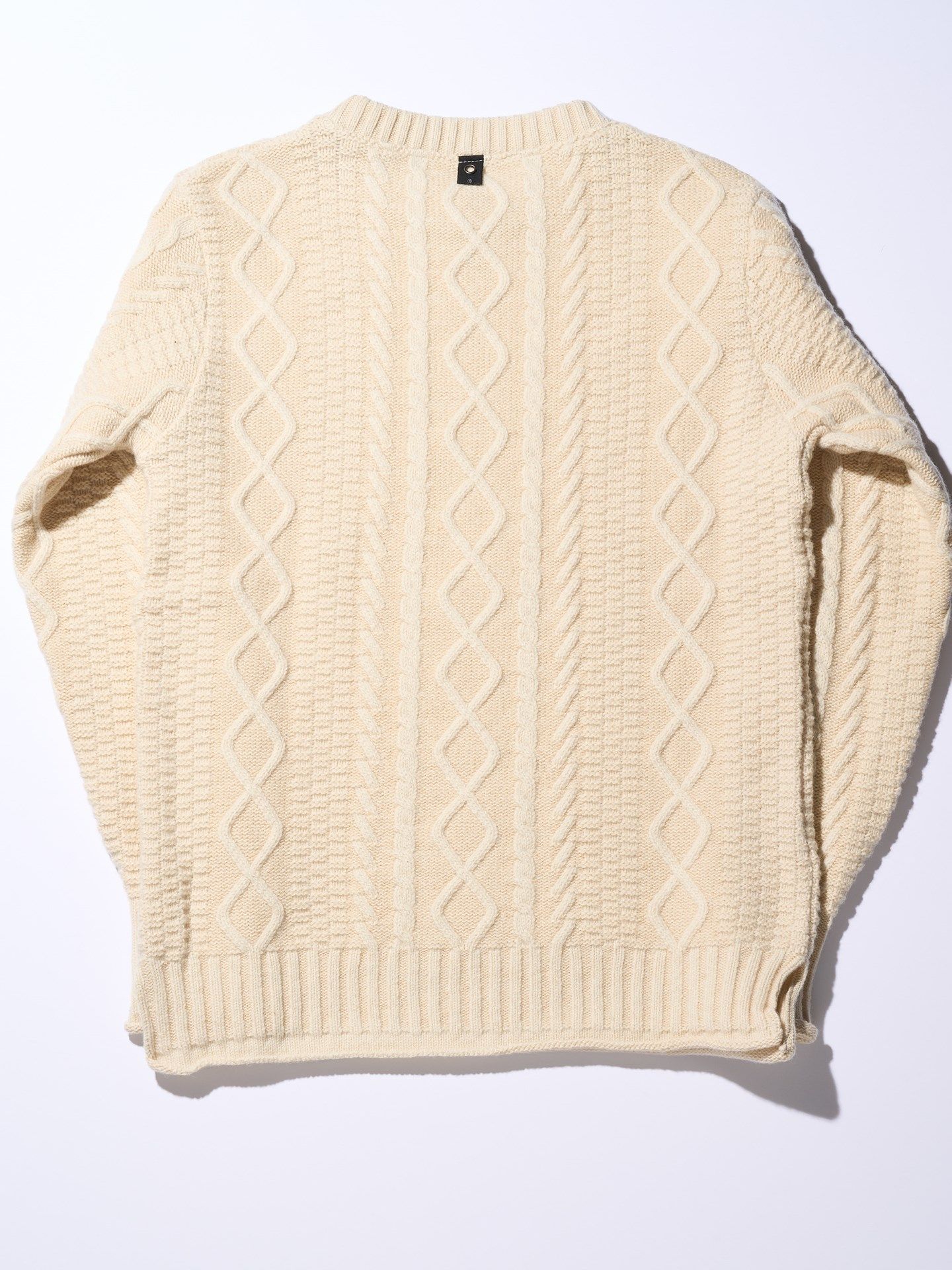 plating cable knit turtle / プルオーバー / ホワイト