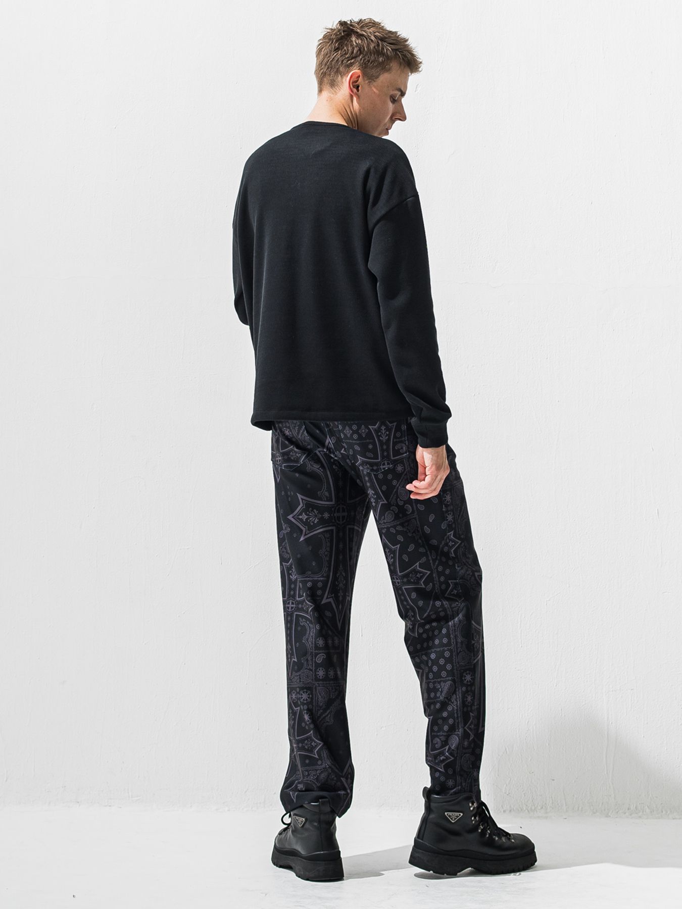 【予約品 9月6日(日) 締切】OVER HENRY VELOURS FLEECE THERMAL / 裏起毛 ハニカムサーマル オーバーサイズヘンリーネック / ブラック
